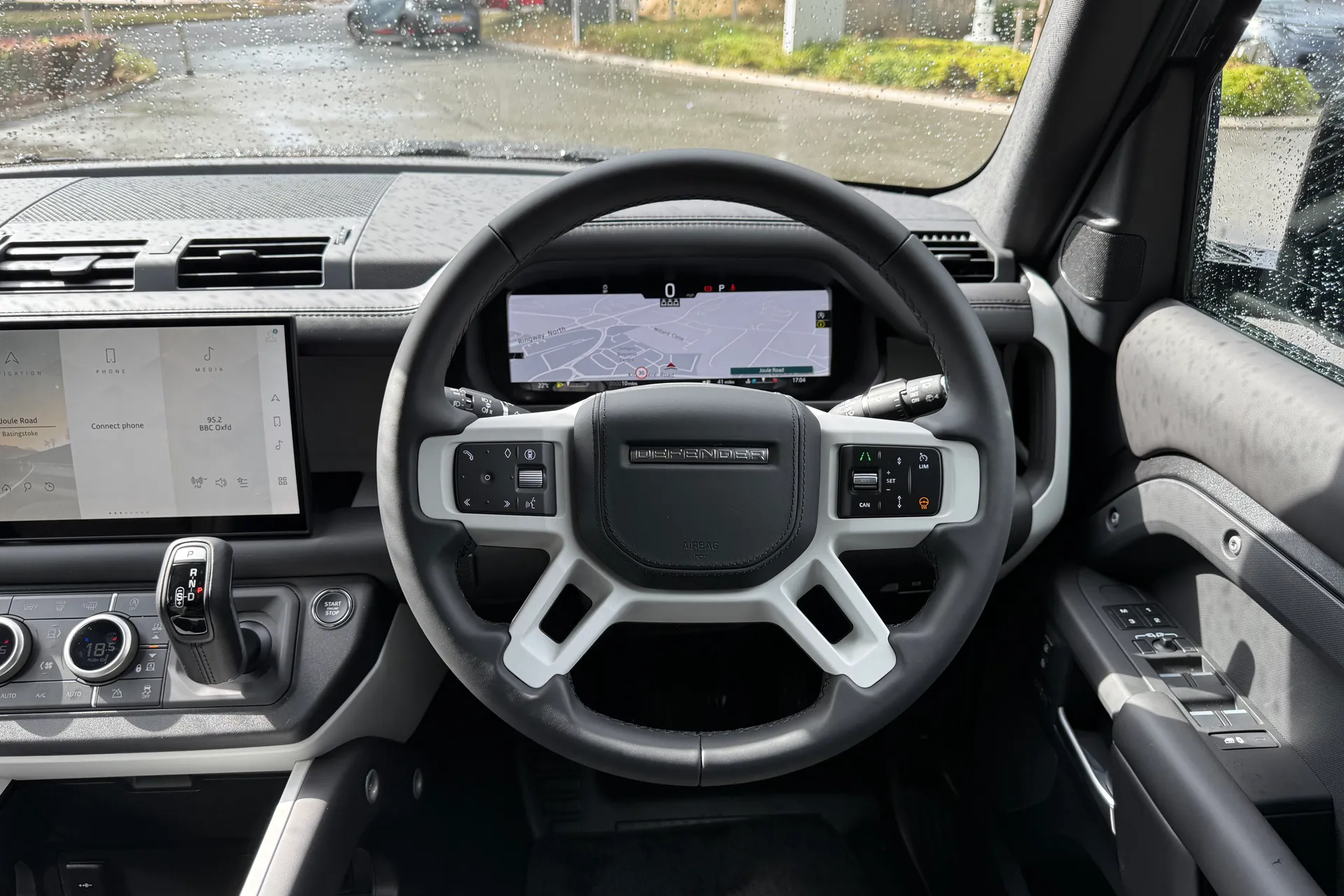 LAND ROVER DEFENDER thumbnail image number 14