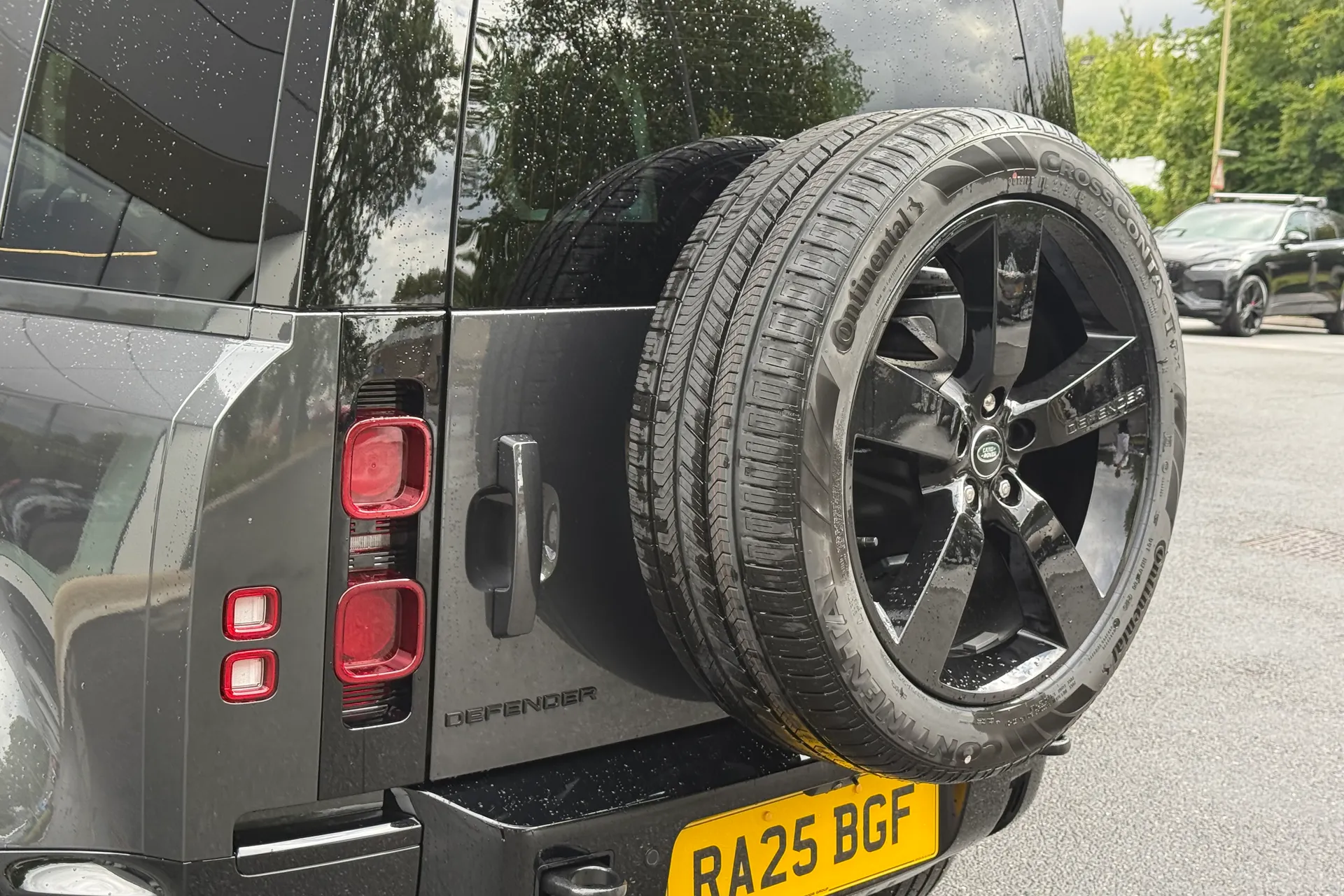 LAND ROVER DEFENDER thumbnail image number 44