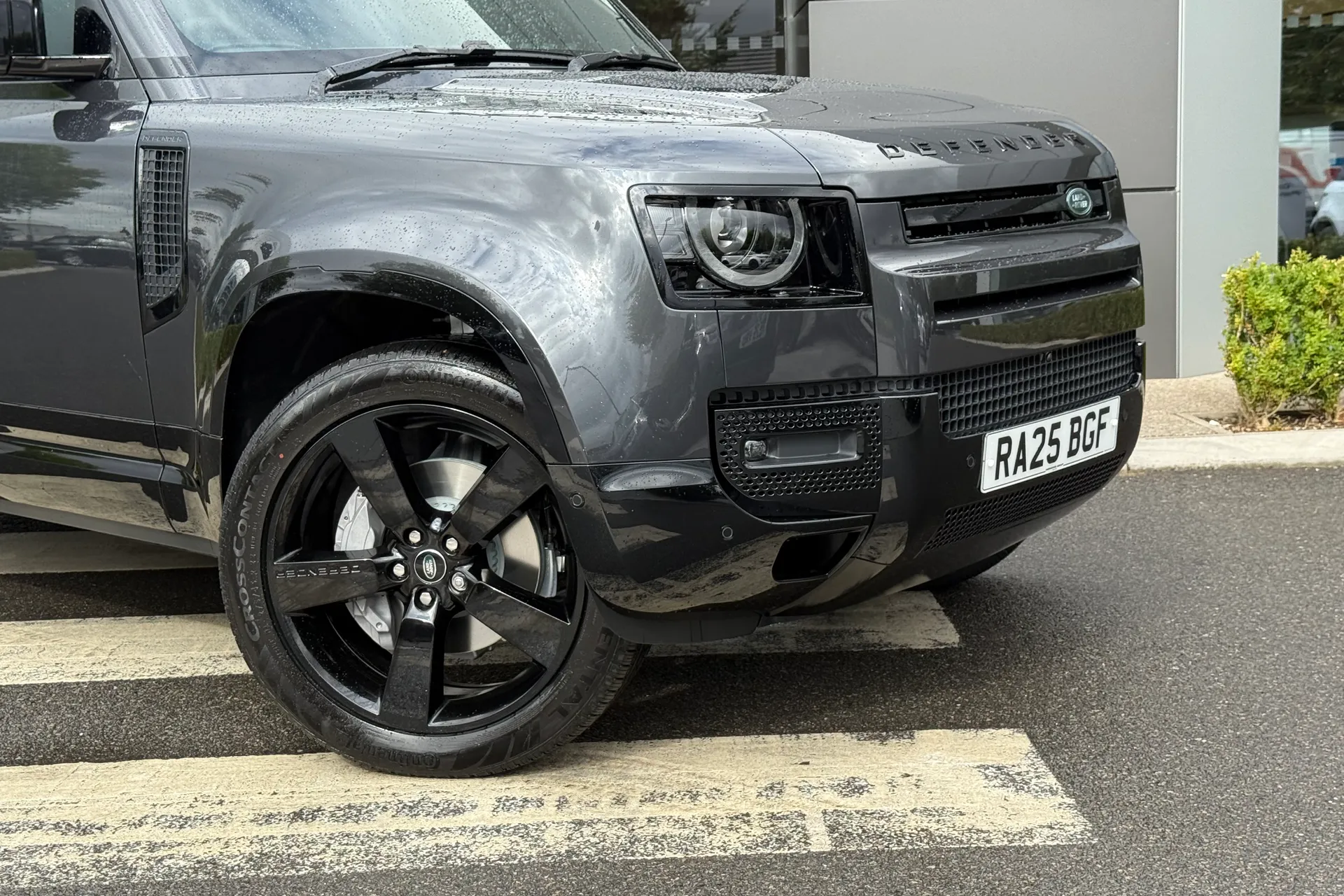 LAND ROVER DEFENDER thumbnail image number 31