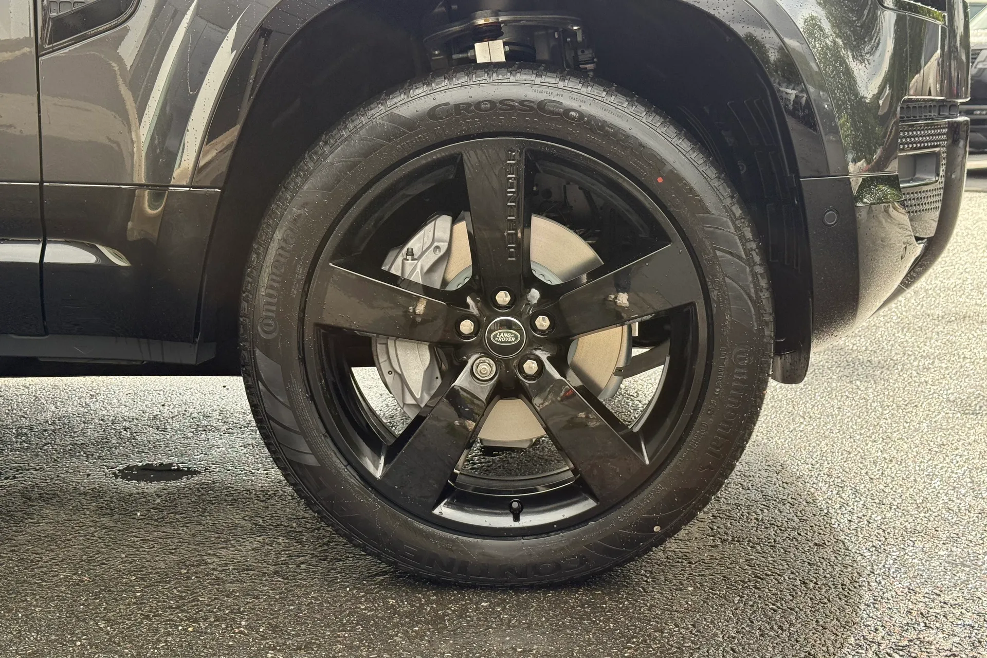 LAND ROVER DEFENDER thumbnail image number 23