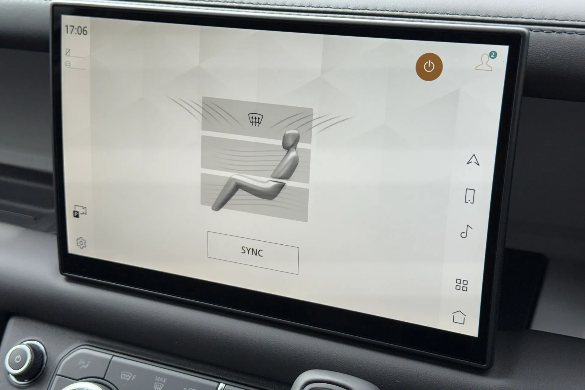 LAND ROVER DEFENDER thumbnail image number 18