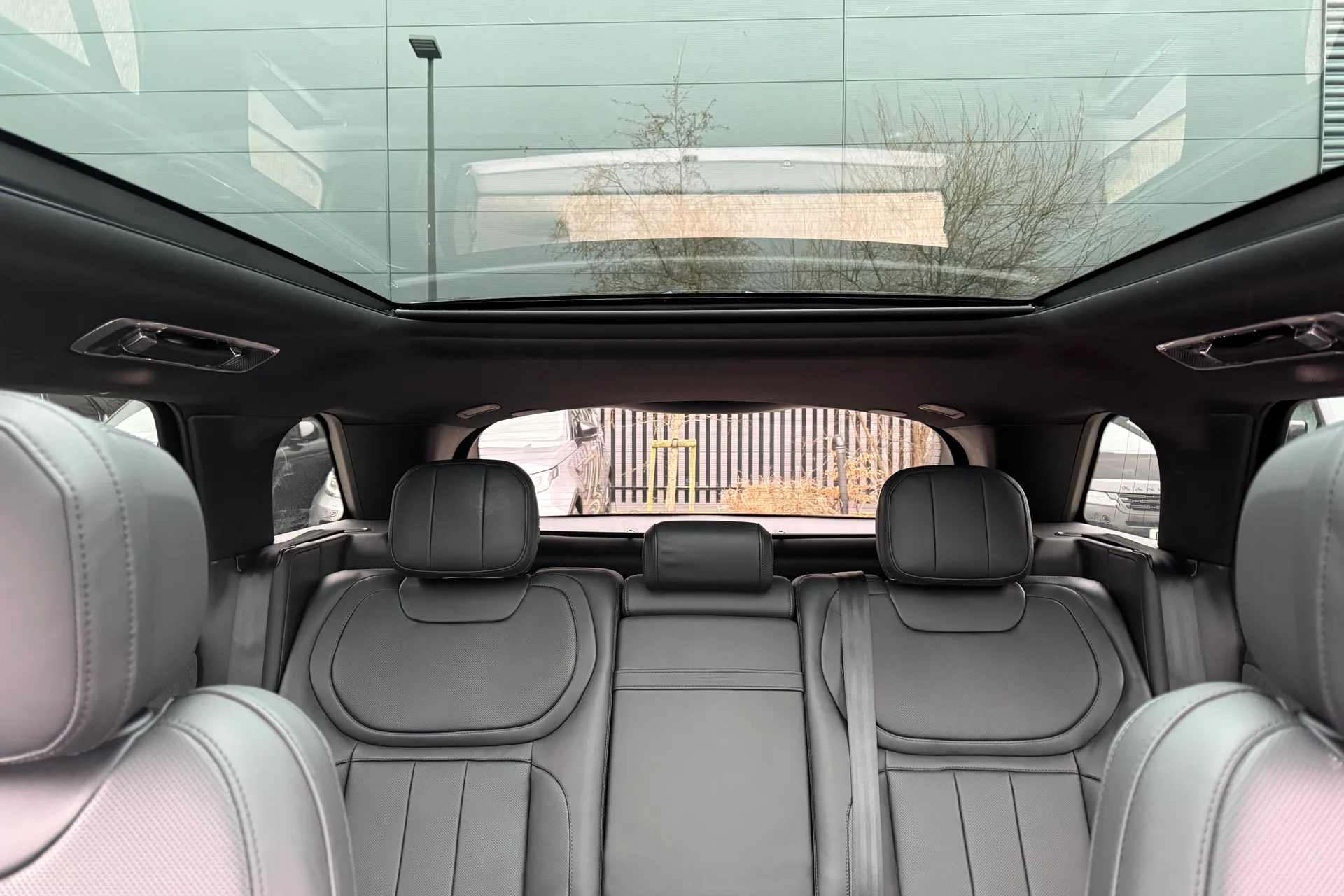 LAND ROVER RANGE ROVER SPORT thumbnail image number 25