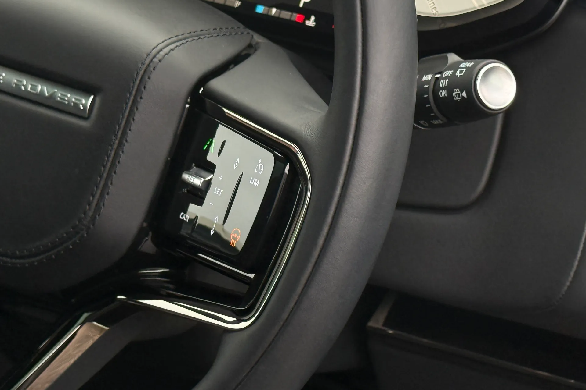 LAND ROVER RANGE ROVER SPORT thumbnail image number 44