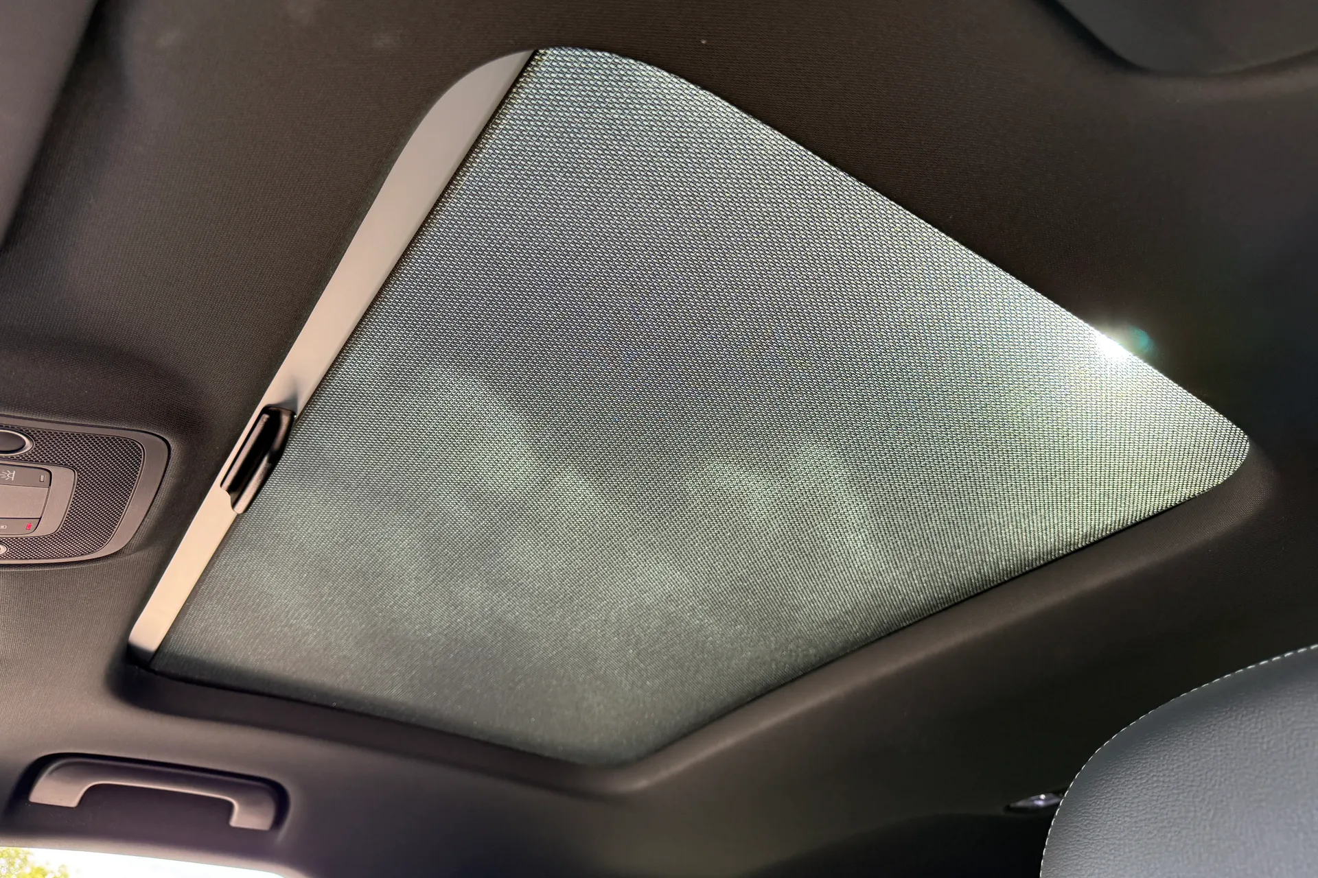 Audi Q2 thumbnail image number 35