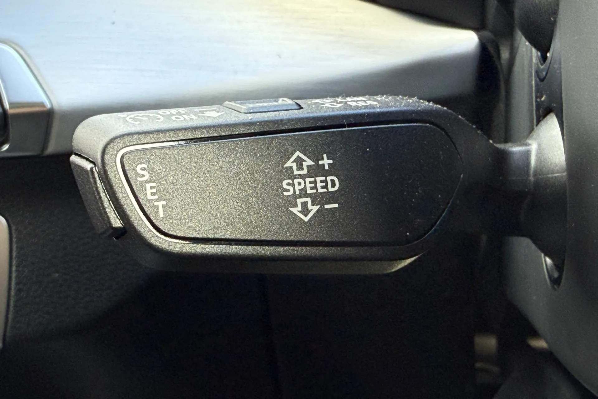 Audi Q2 thumbnail image number 18