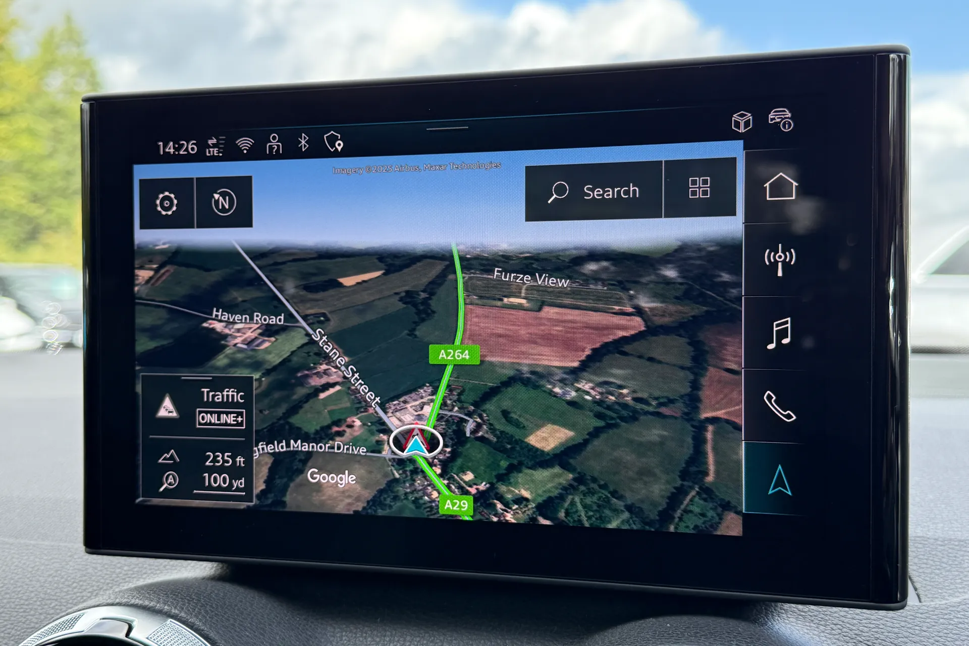 Audi Q2 thumbnail image number 5