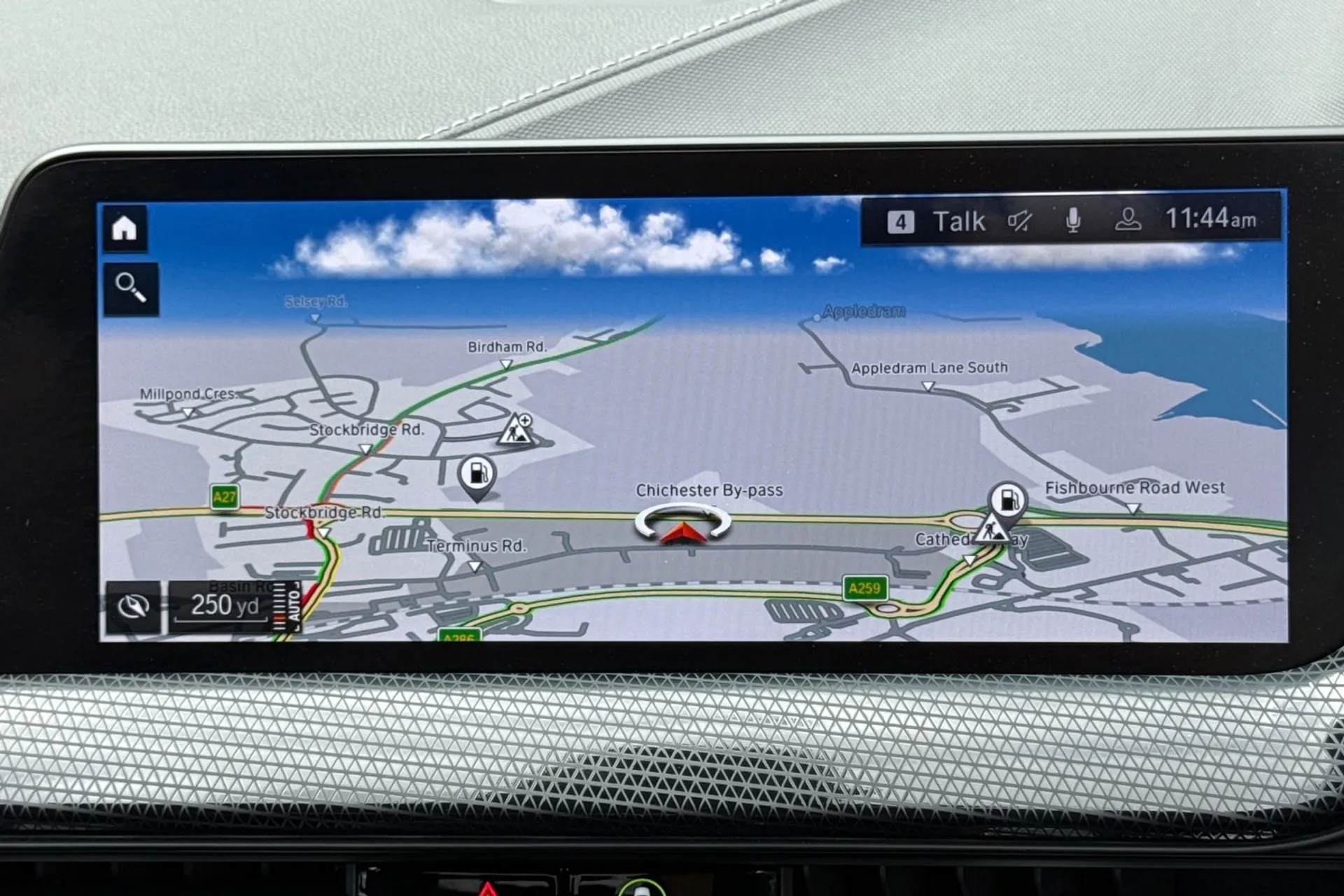BMW 1 SERIES thumbnail image number 4