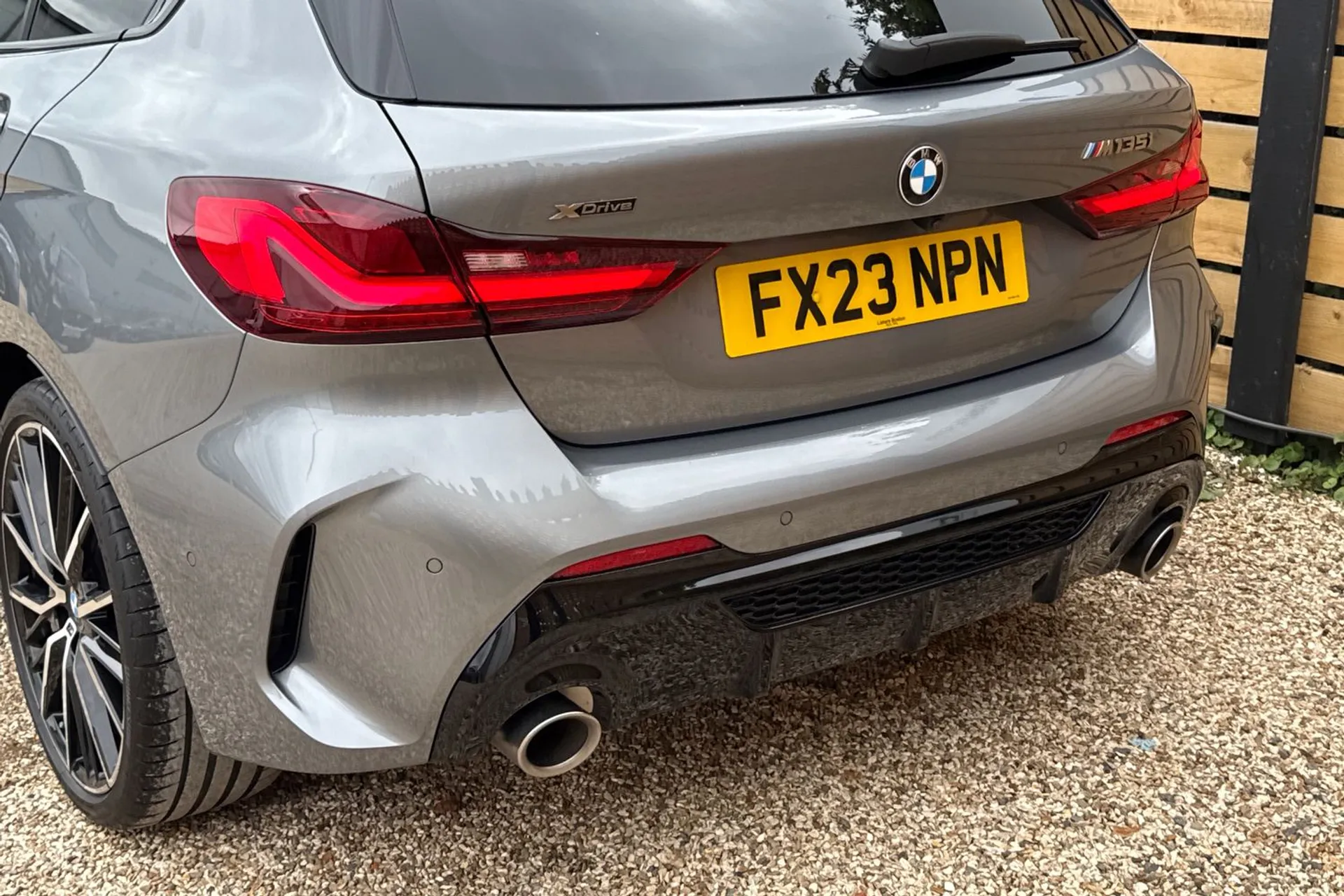 BMW 1 SERIES thumbnail image number 18