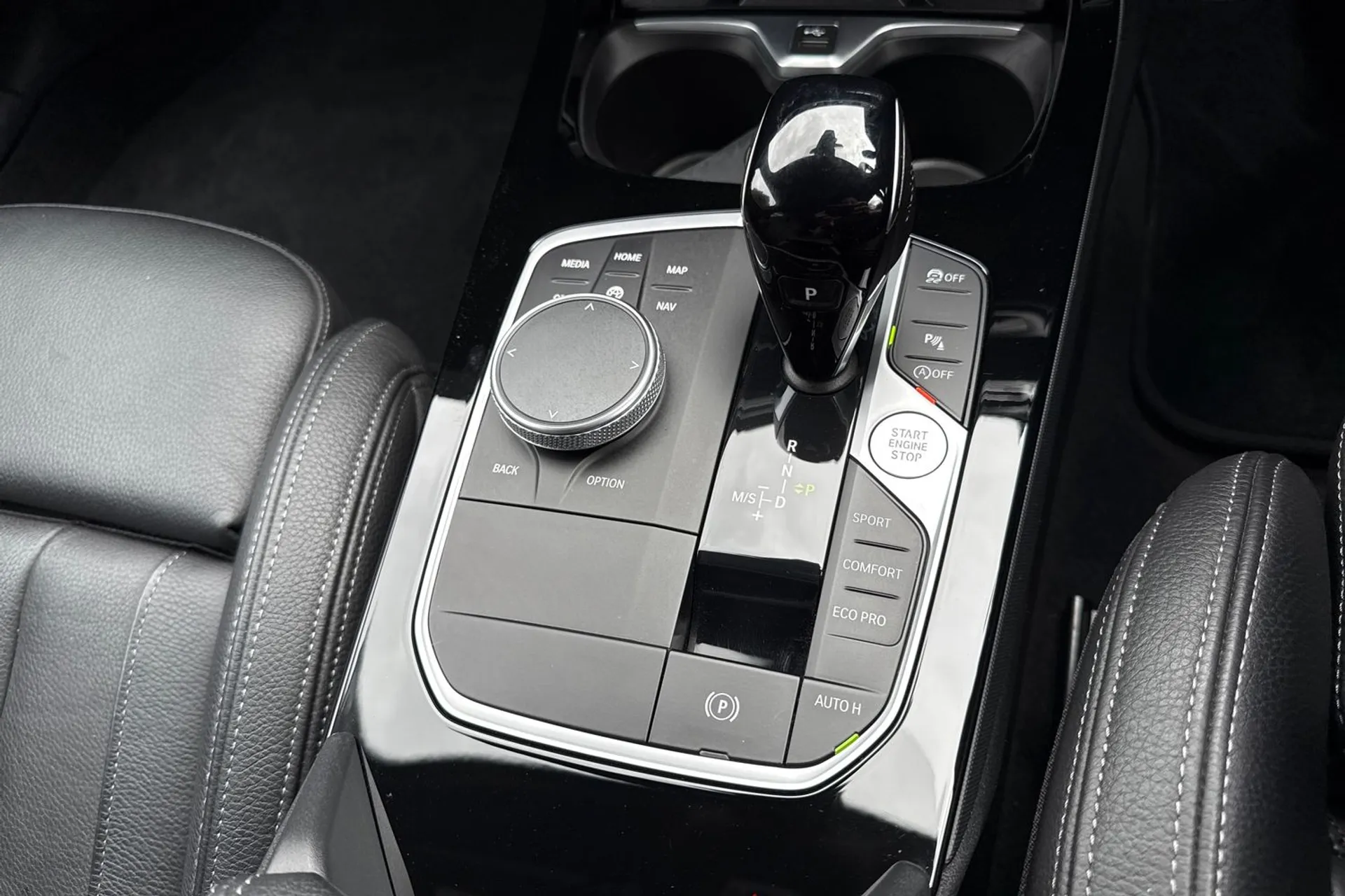 BMW 1 SERIES thumbnail image number 50