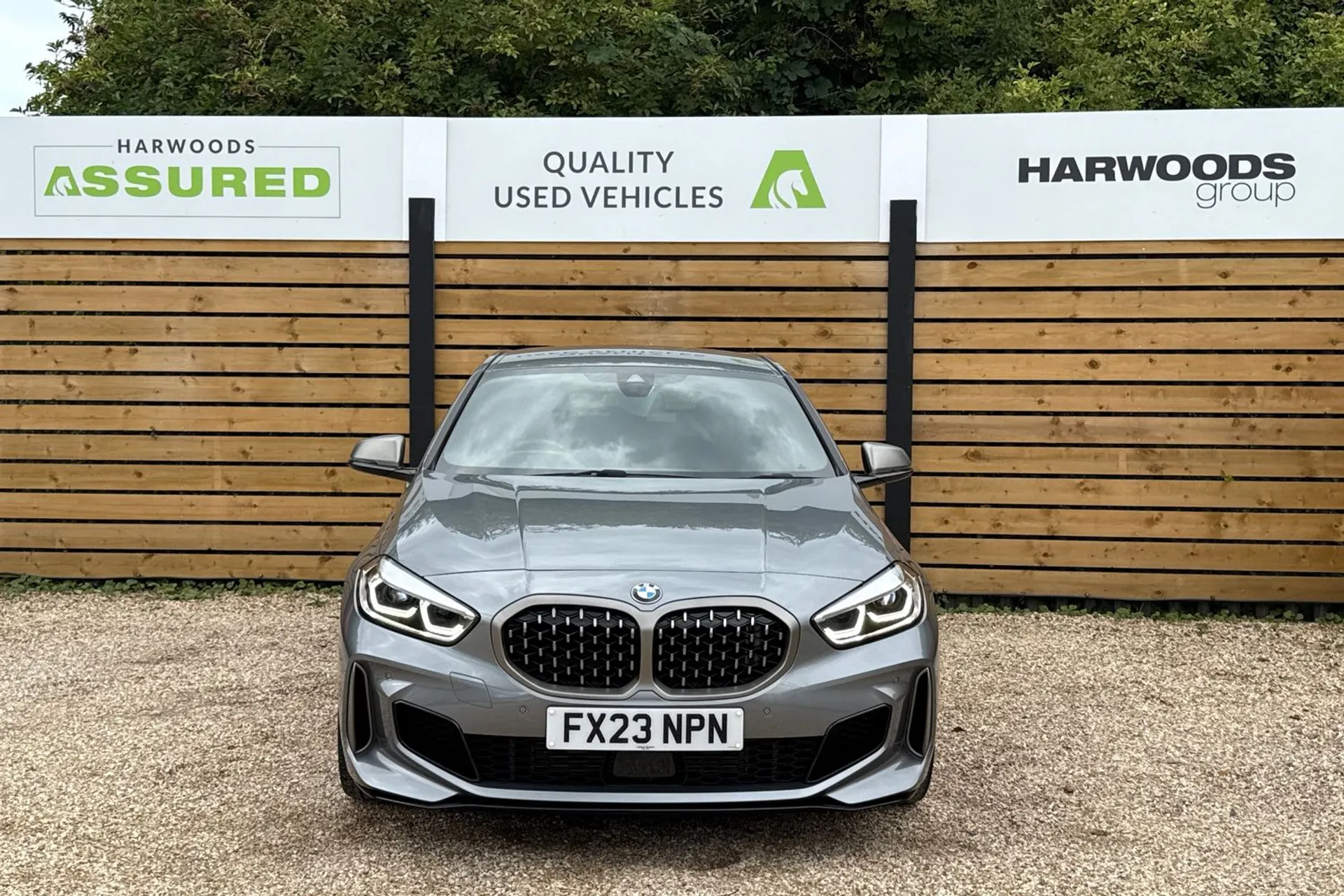 BMW 1 SERIES thumbnail image number 13