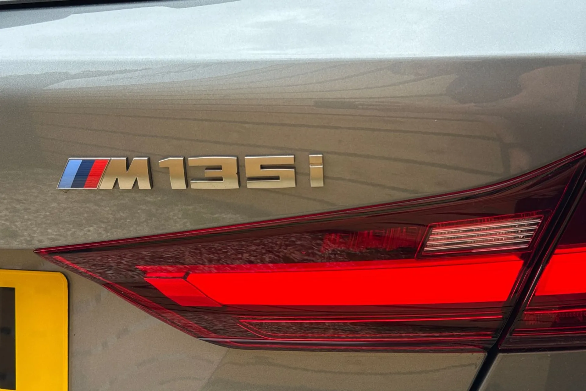 BMW 1 SERIES thumbnail image number 52
