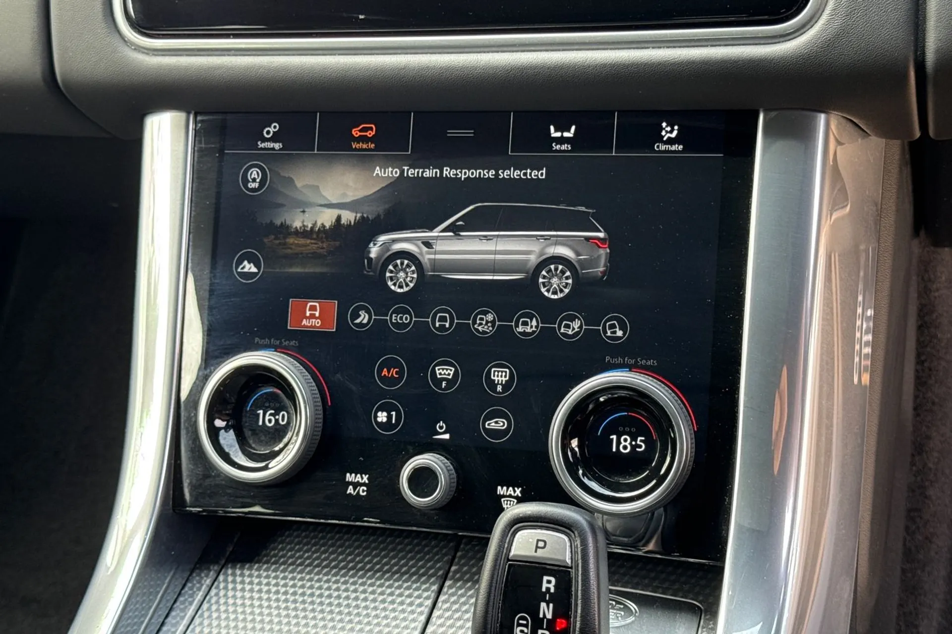 LAND ROVER RANGE ROVER SPORT thumbnail image number 41