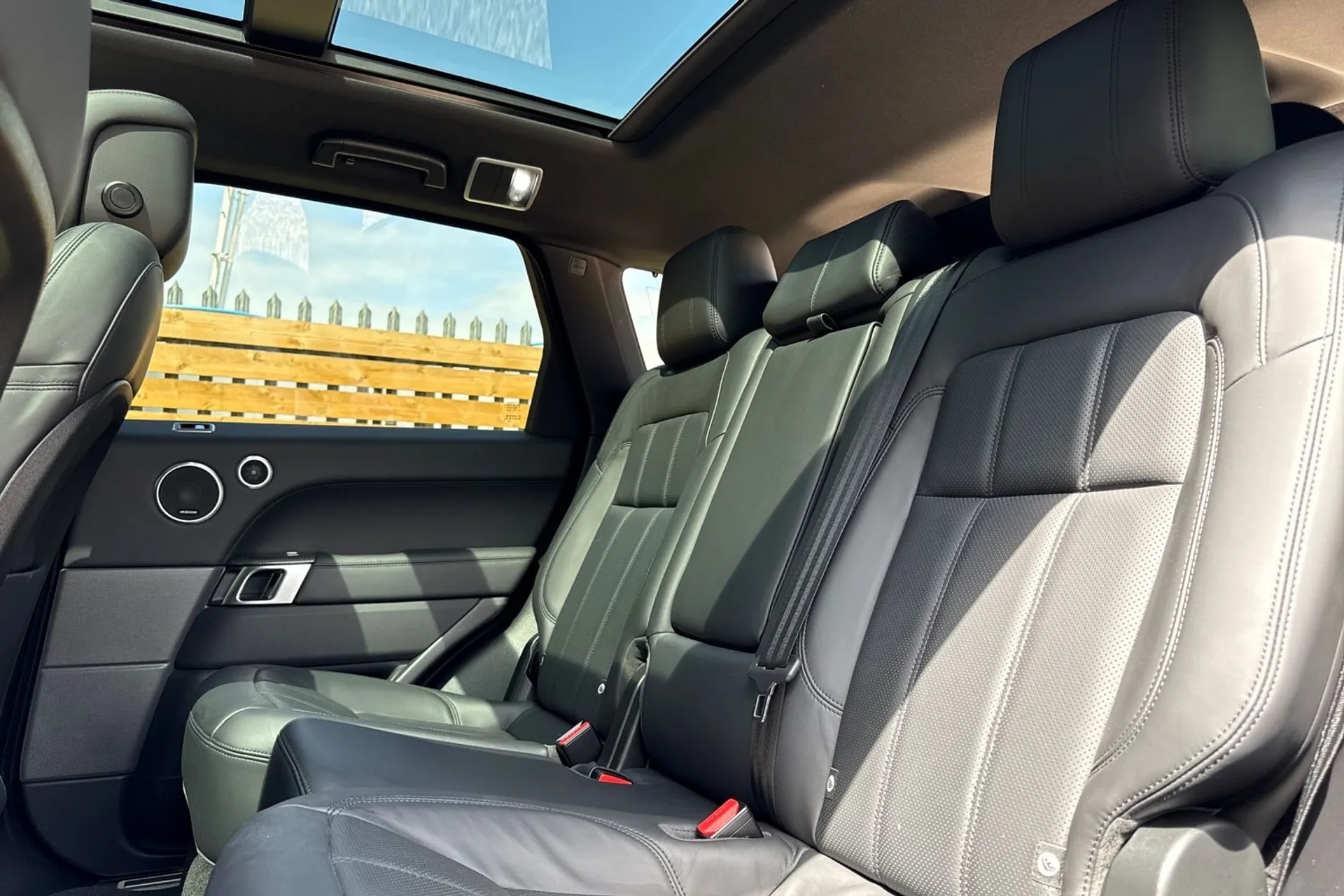 LAND ROVER RANGE ROVER SPORT thumbnail image number 33