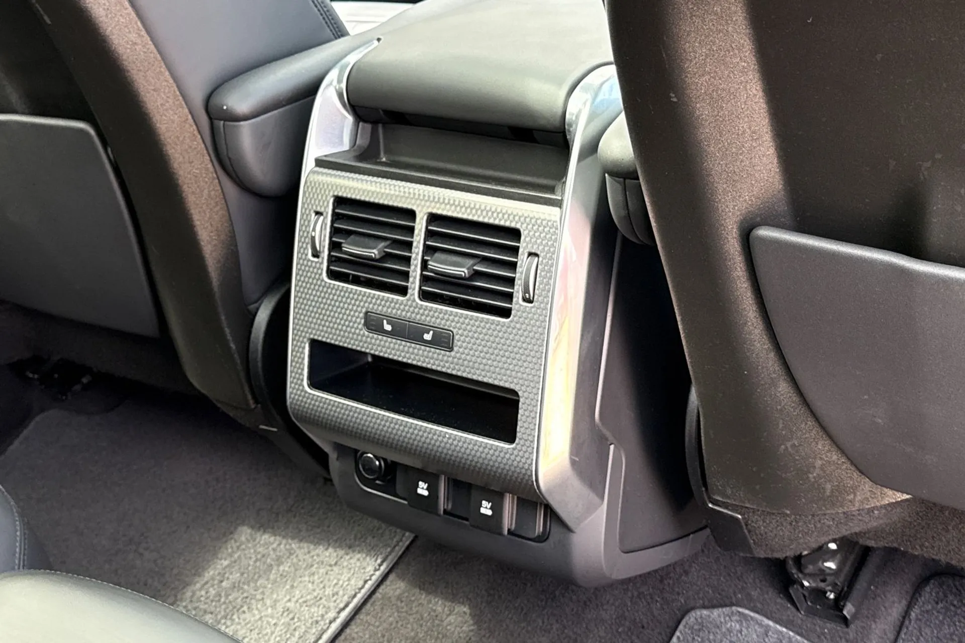 LAND ROVER RANGE ROVER SPORT thumbnail image number 45