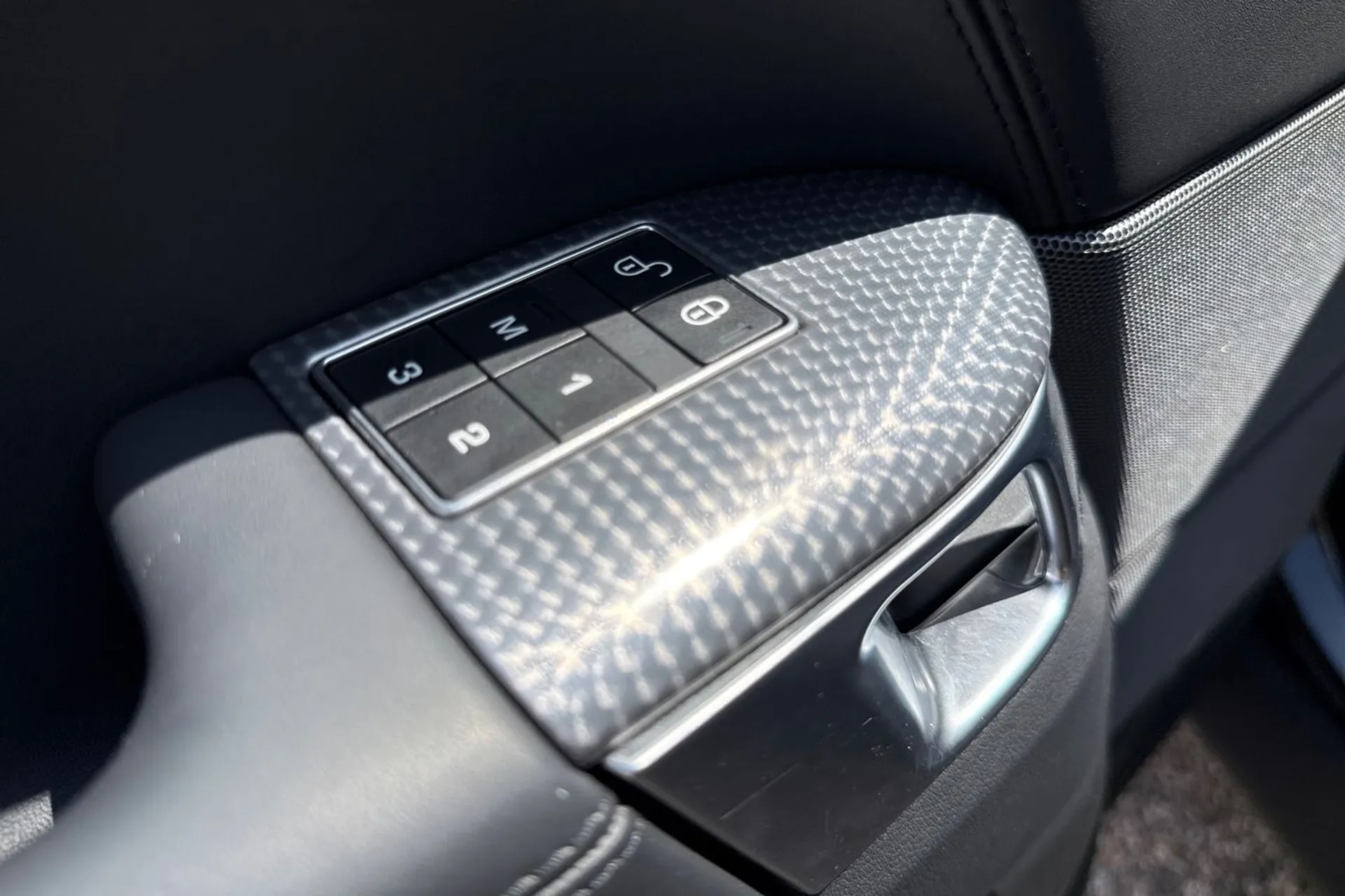 LAND ROVER RANGE ROVER SPORT thumbnail image number 52