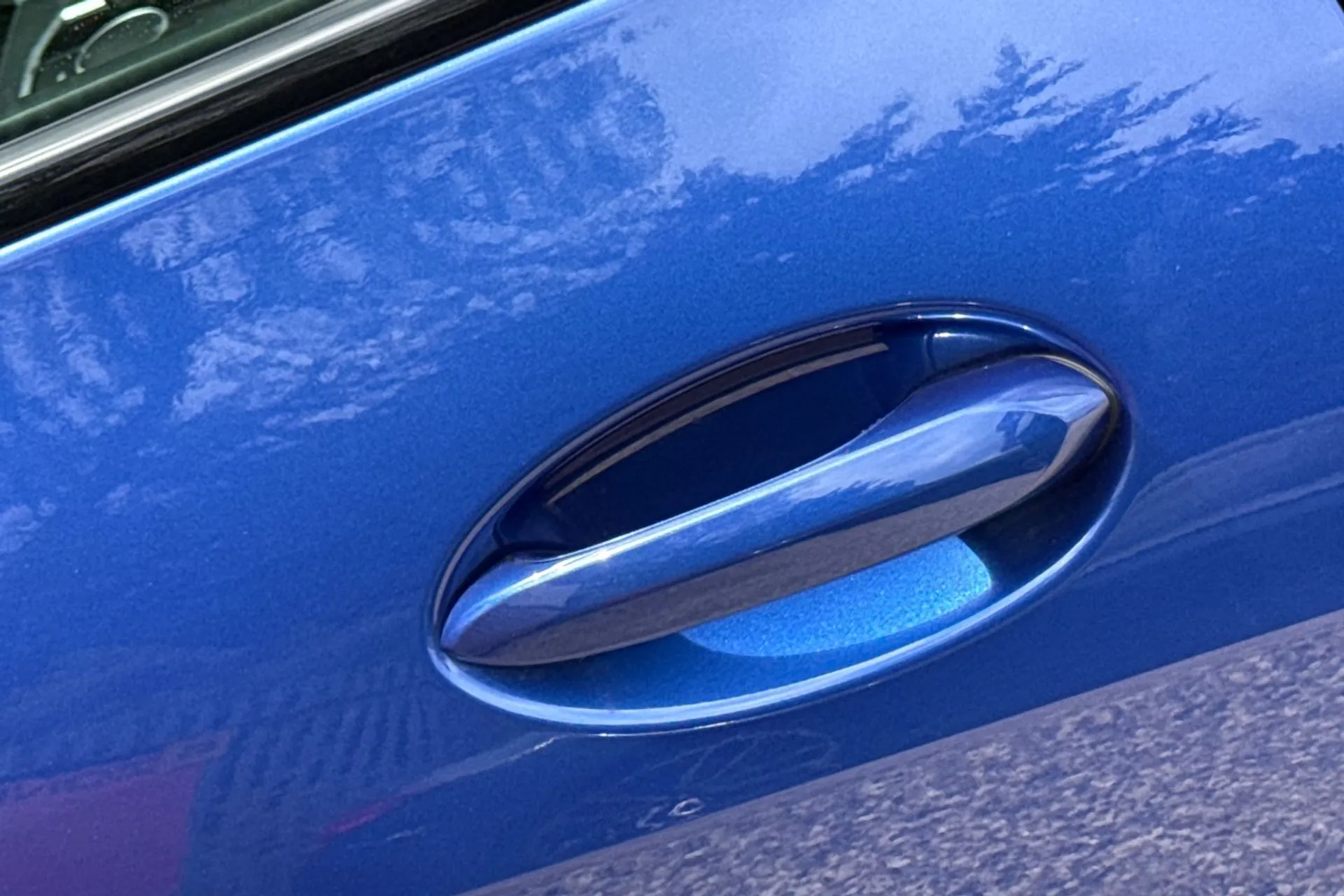 BMW 4 SERIES thumbnail image number 17