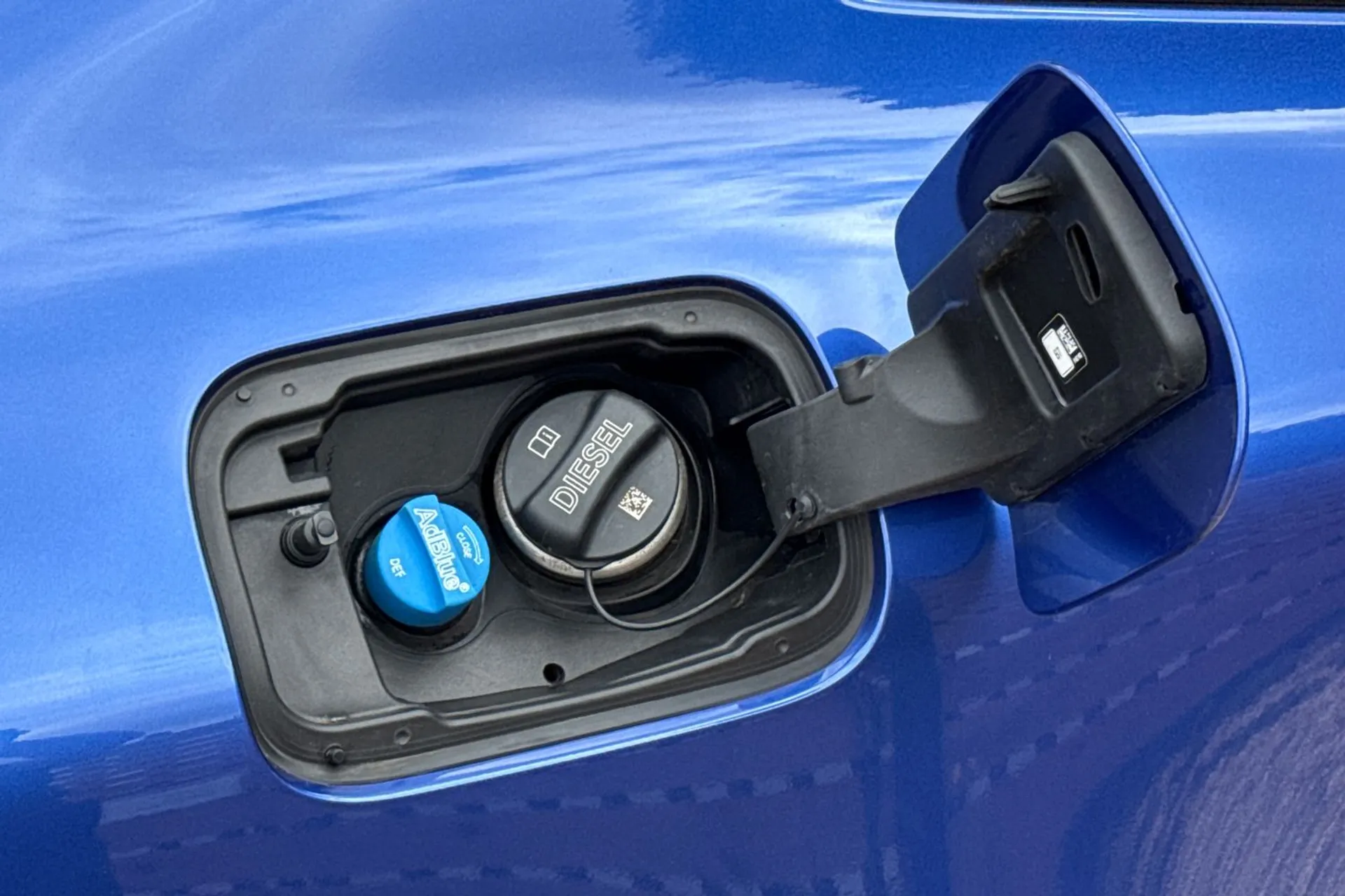 BMW 4 SERIES thumbnail image number 20