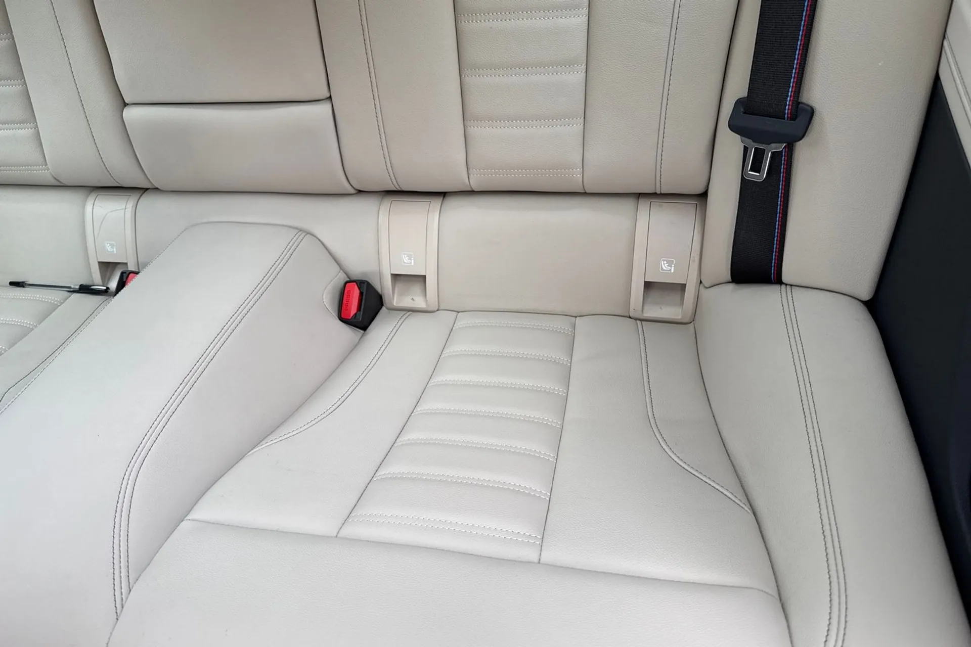 BMW 4 SERIES thumbnail image number 26