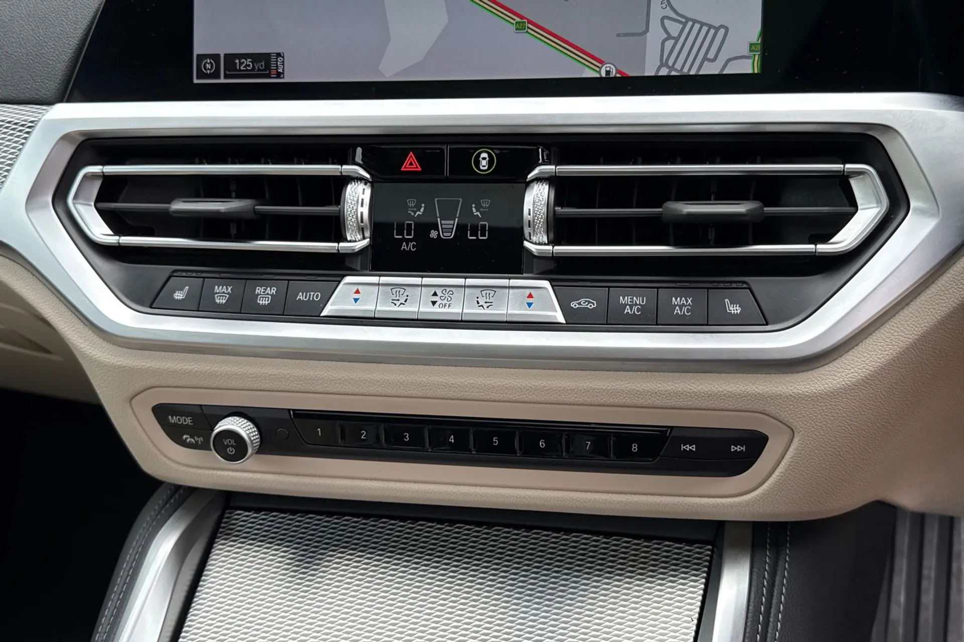 BMW 4 SERIES thumbnail image number 40