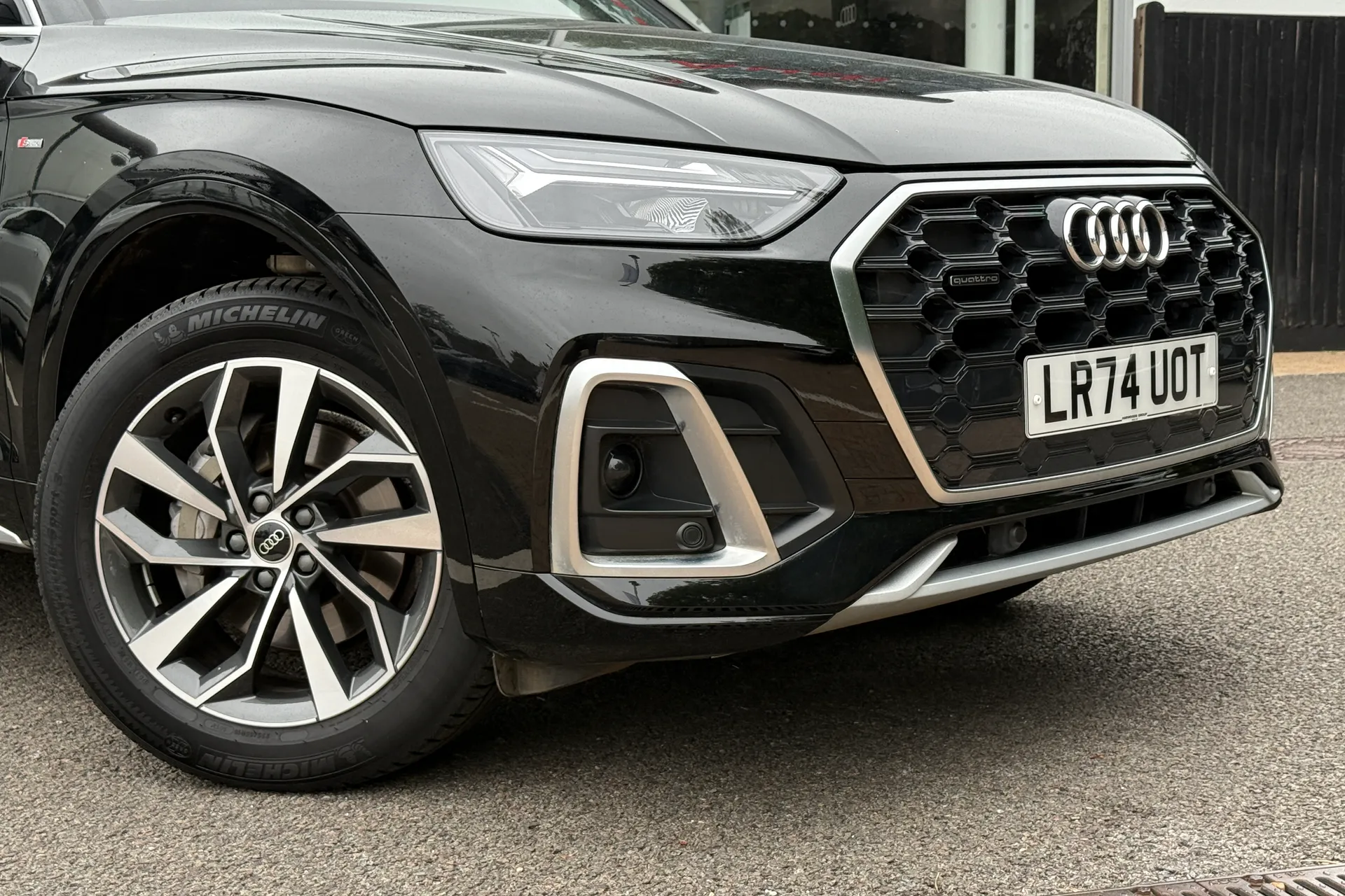 Audi Q5 thumbnail image number 5