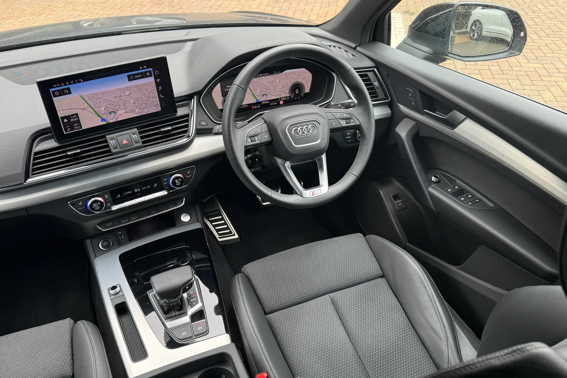 Audi Q5 thumbnail image number 36