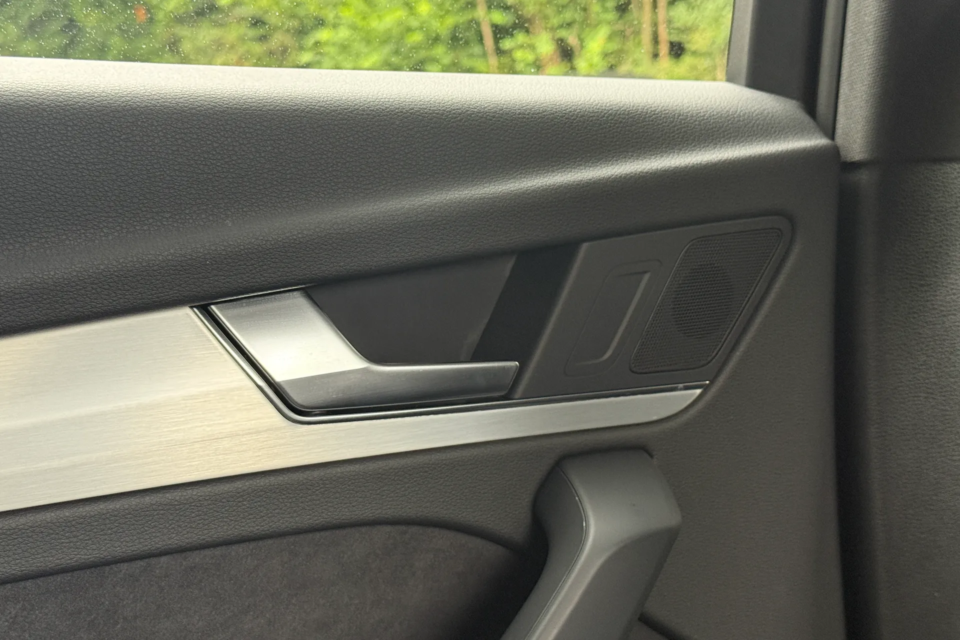 Audi Q5 thumbnail image number 40
