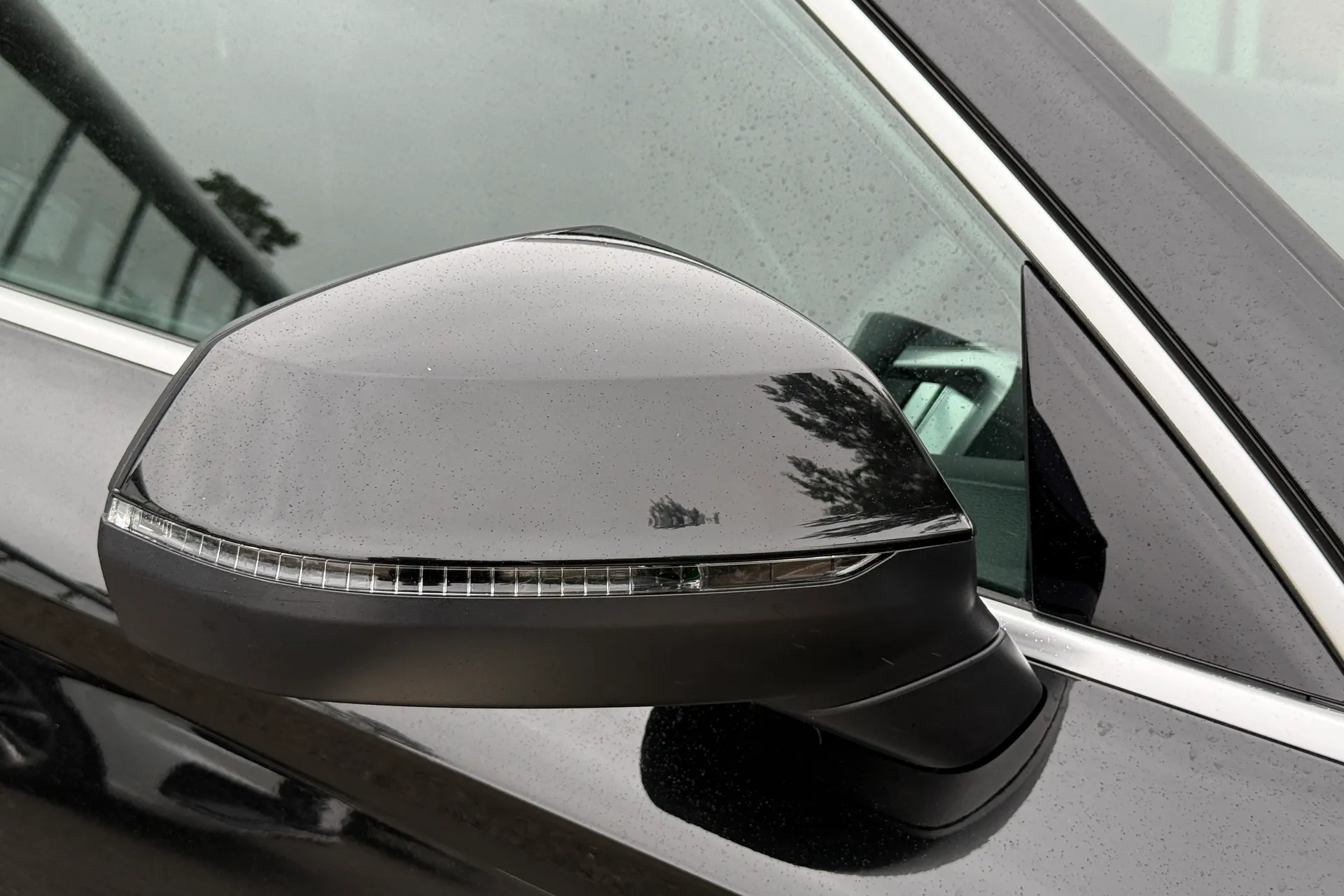 Audi Q5 thumbnail image number 7