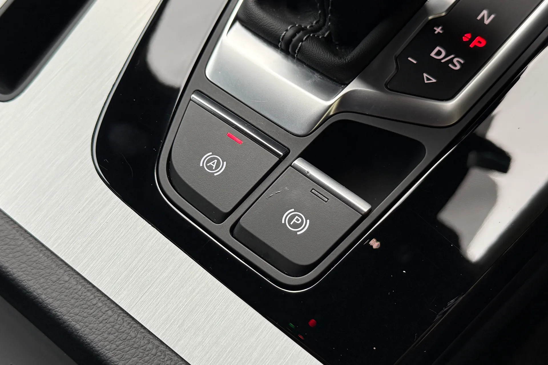 Audi Q5 thumbnail image number 27