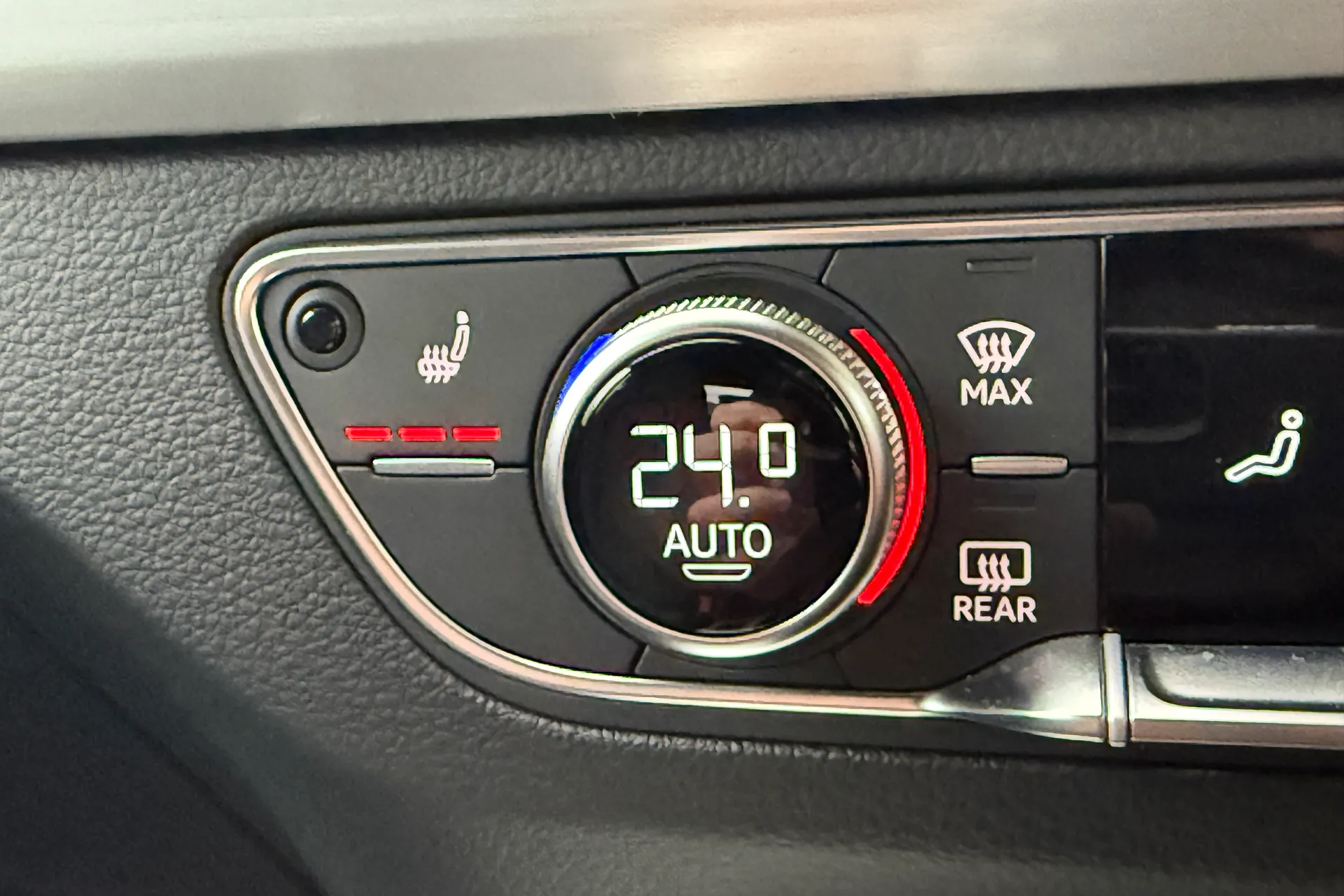 Audi Q5 thumbnail image number 6