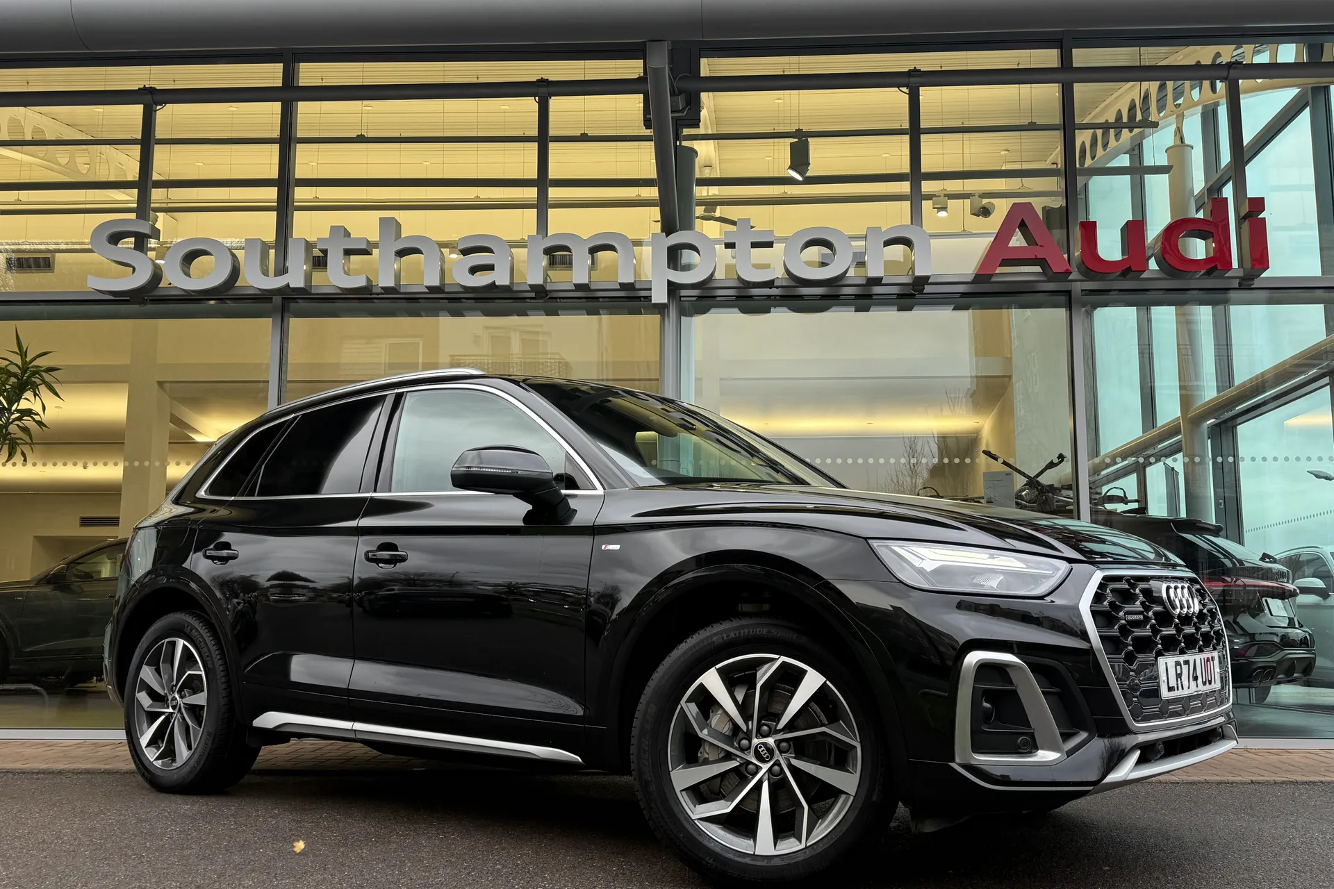 Audi Q5 thumbnail image number 73