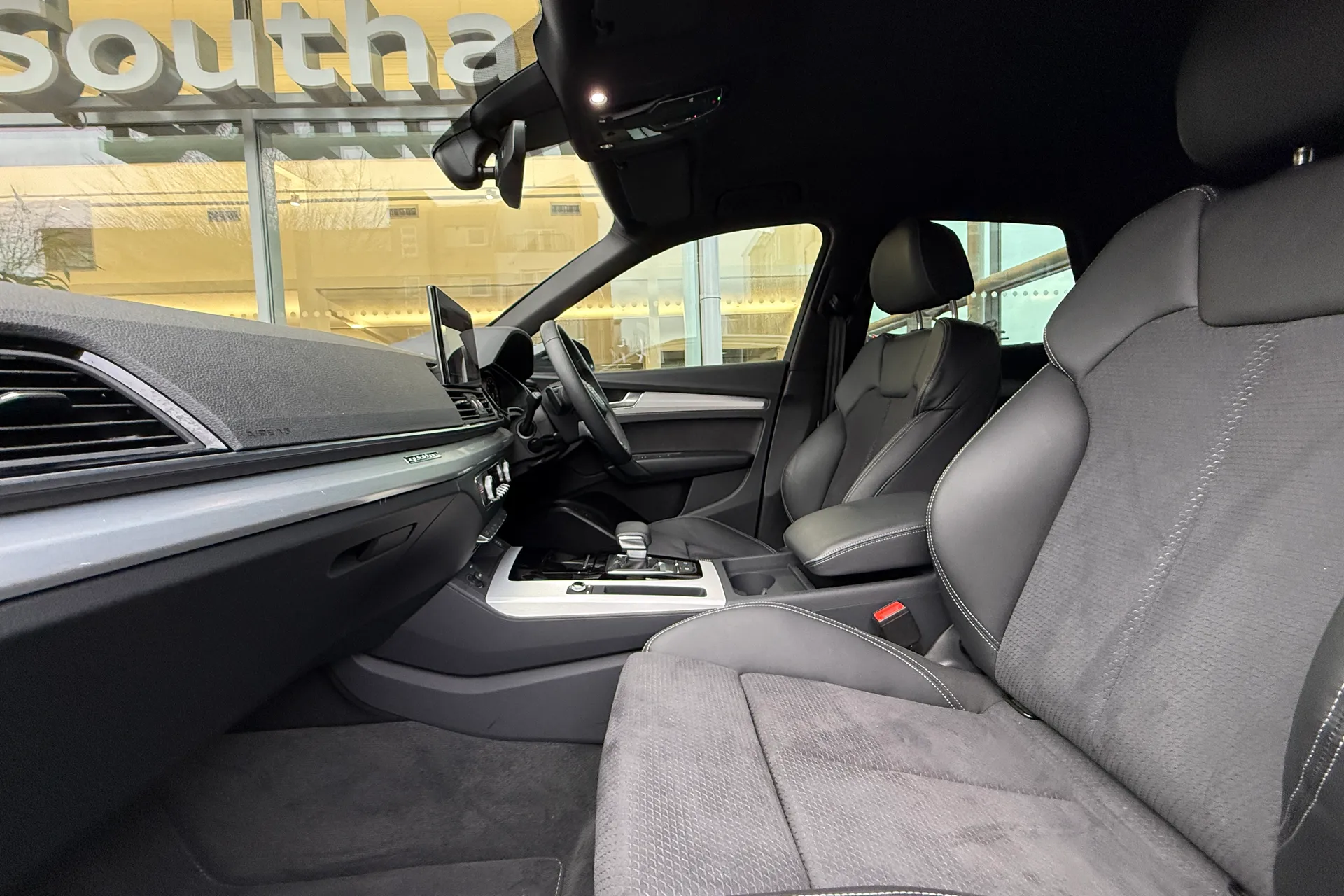 Audi Q5 thumbnail image number 59