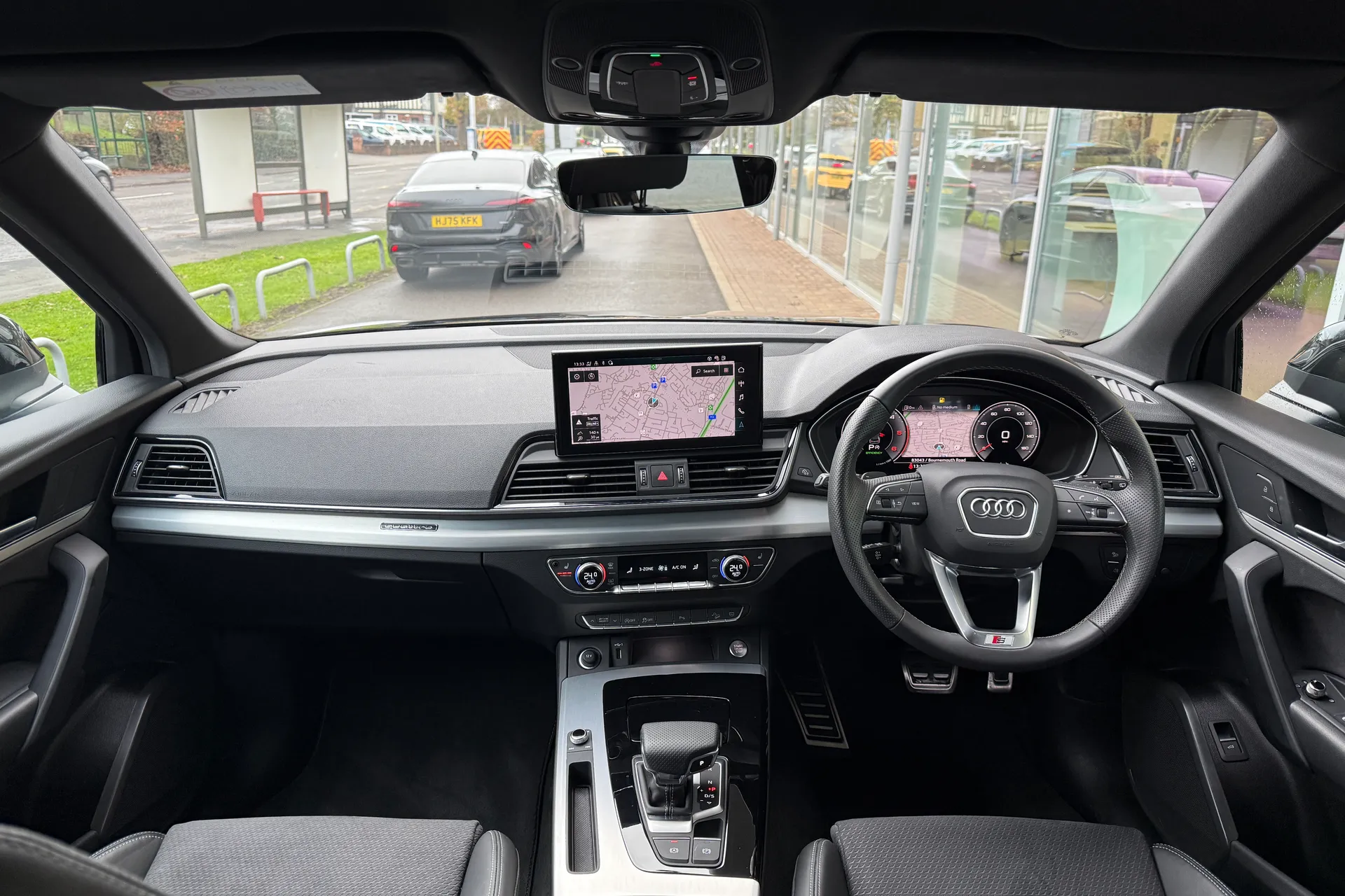 Audi Q5 thumbnail image number 3