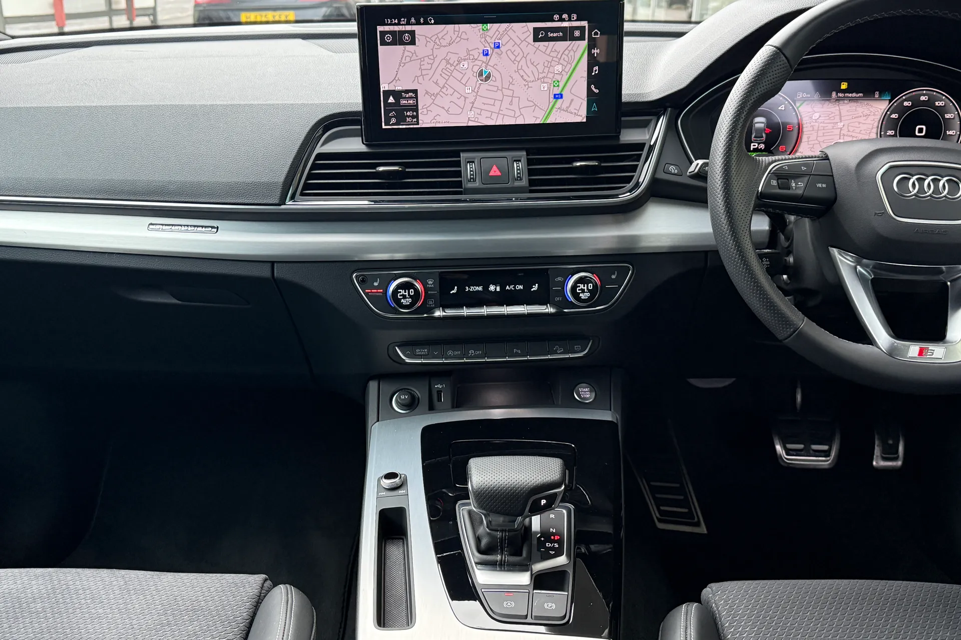 Audi Q5 thumbnail image number 42