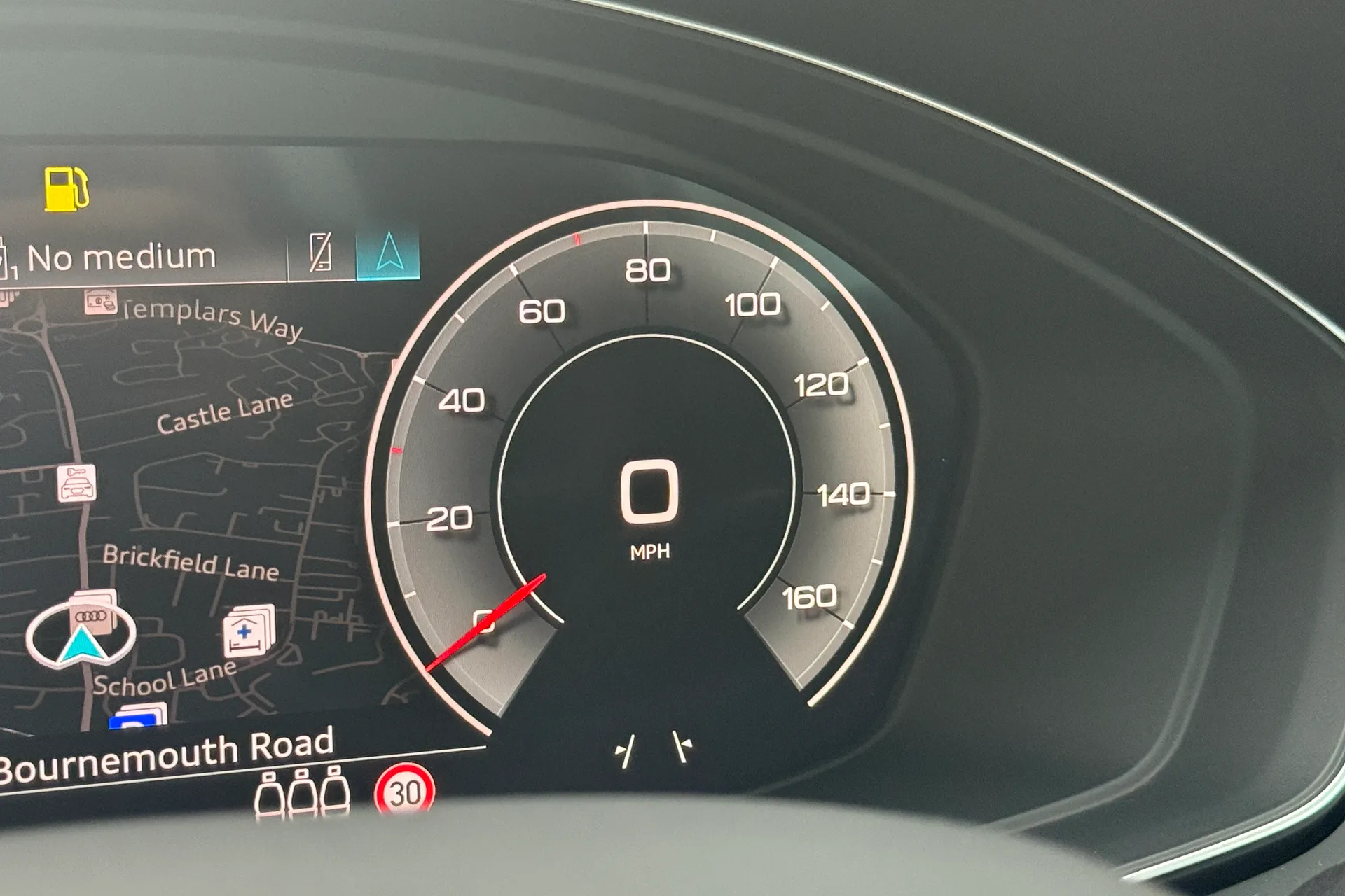 Audi Q5 thumbnail image number 12