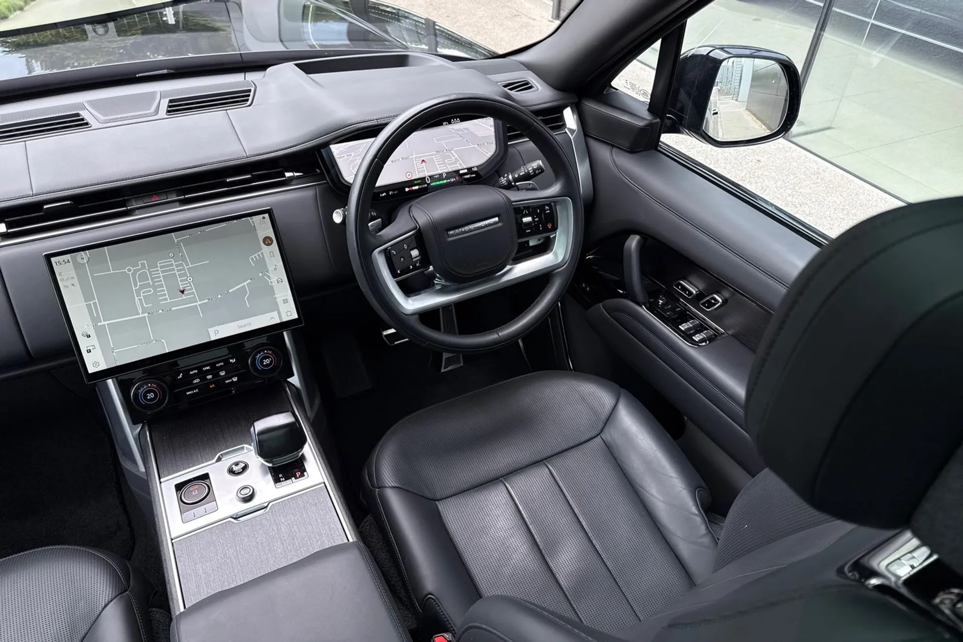 LAND ROVER RANGE ROVER thumbnail image number 30