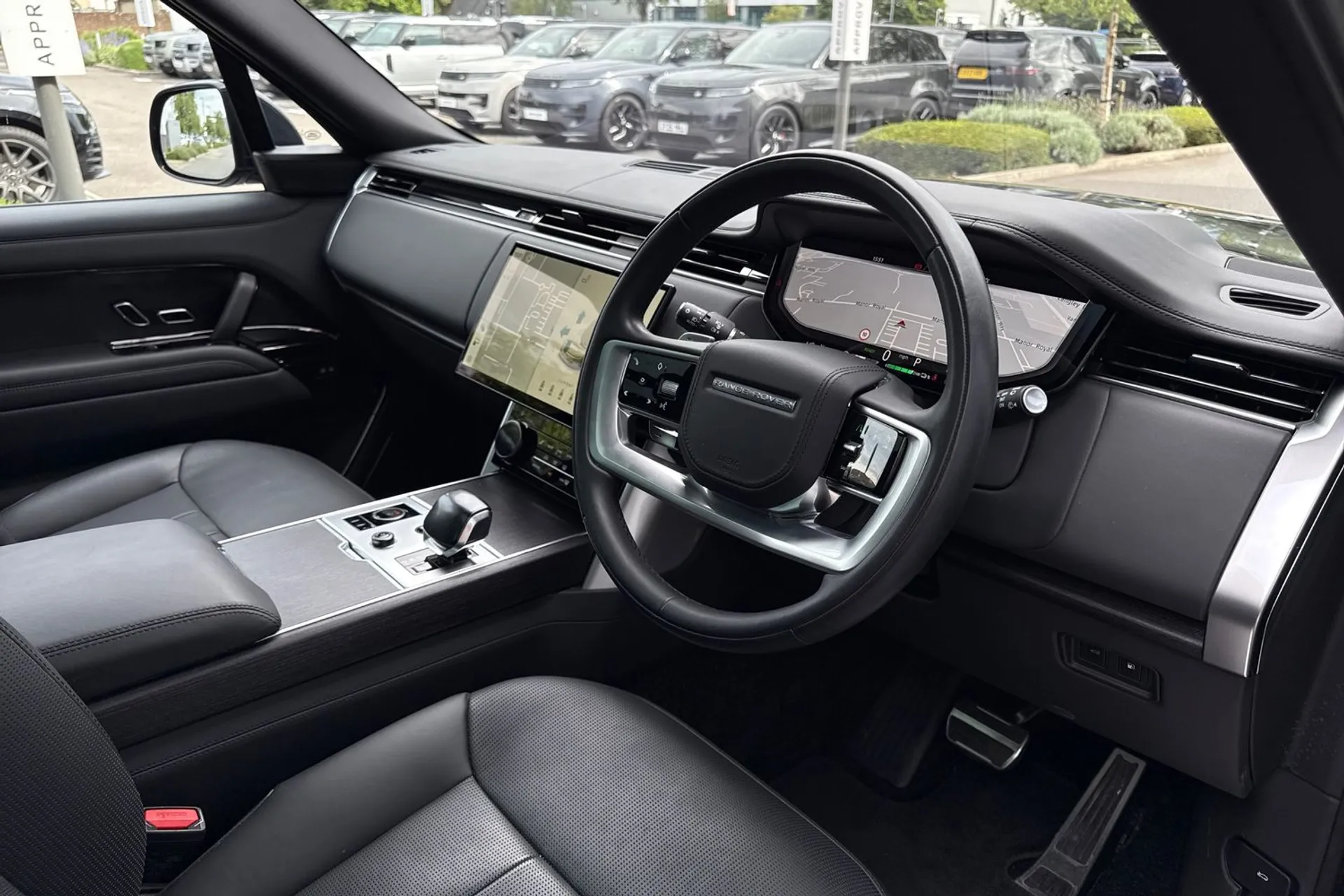 LAND ROVER RANGE ROVER thumbnail image number 44