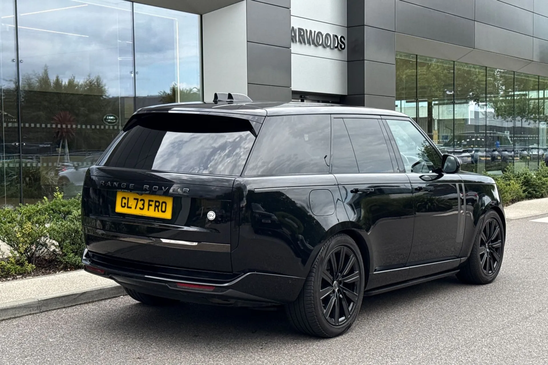 LAND ROVER RANGE ROVER thumbnail image number 11