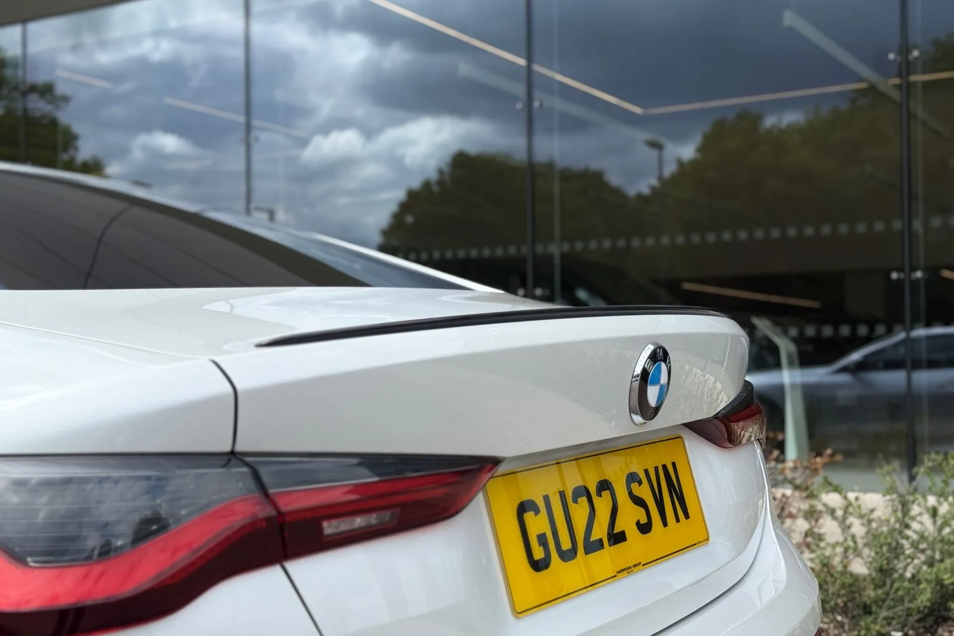 BMW 4 SERIES thumbnail image number 37