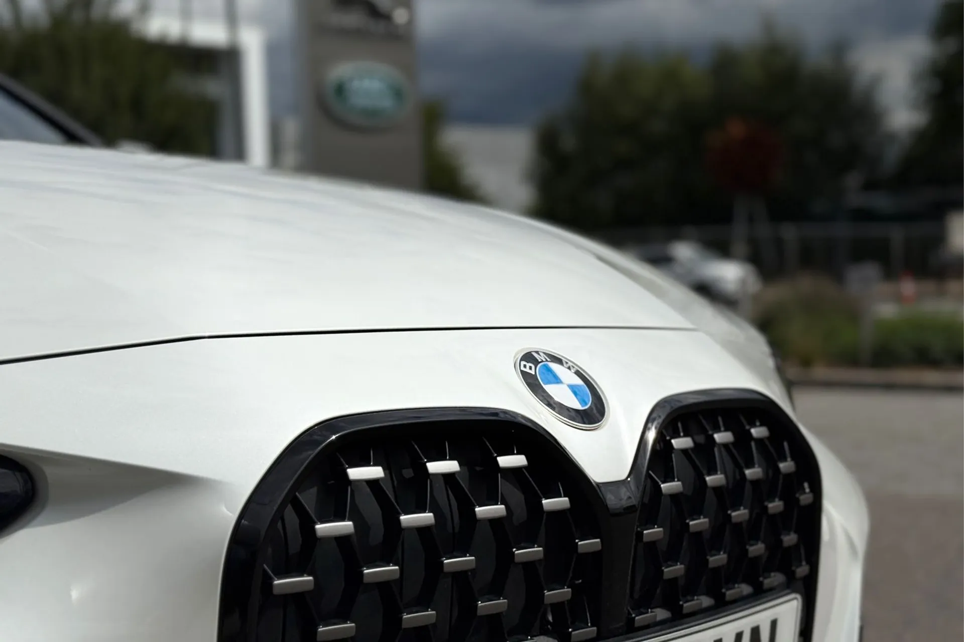 BMW 4 SERIES thumbnail image number 17