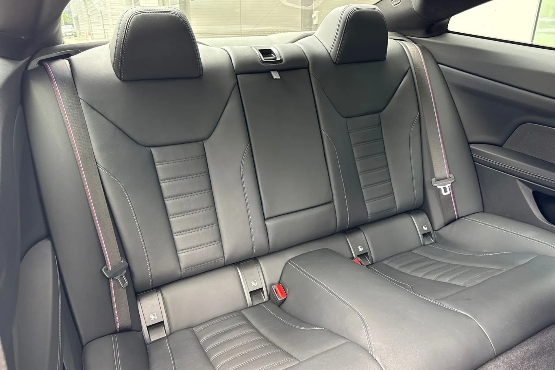 BMW 4 SERIES thumbnail image number 42