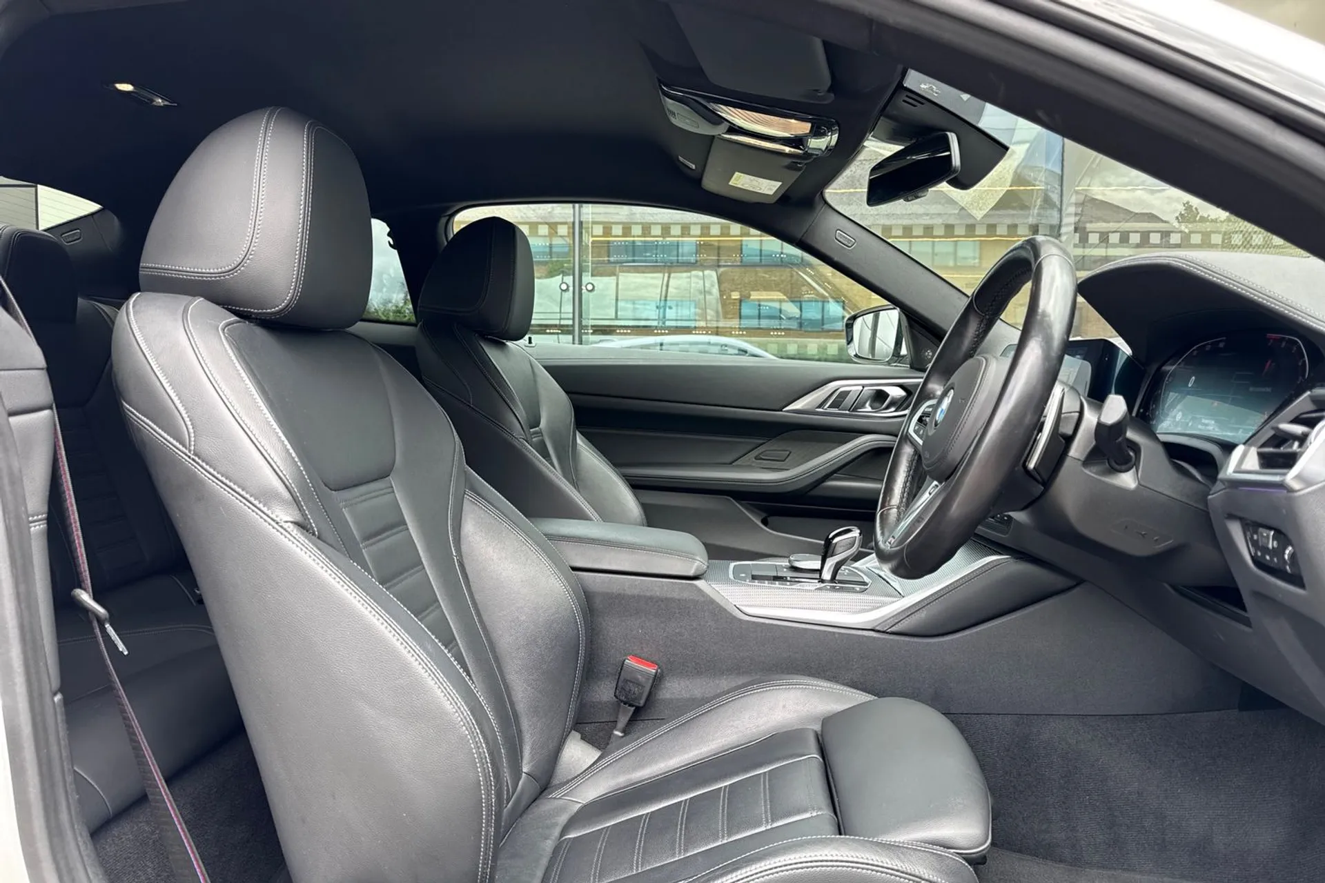 BMW 4 SERIES thumbnail image number 47