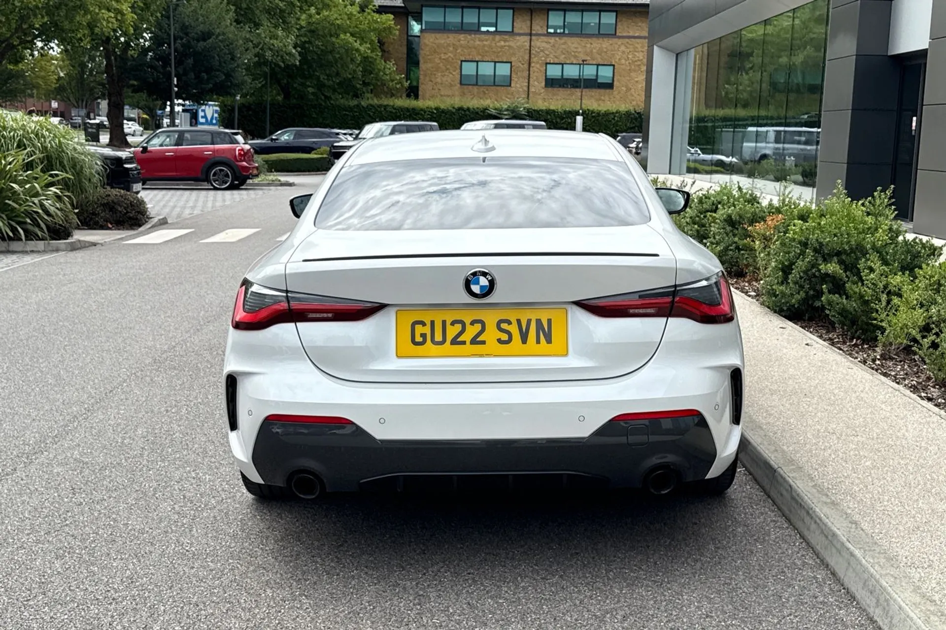 BMW 4 SERIES thumbnail image number 12