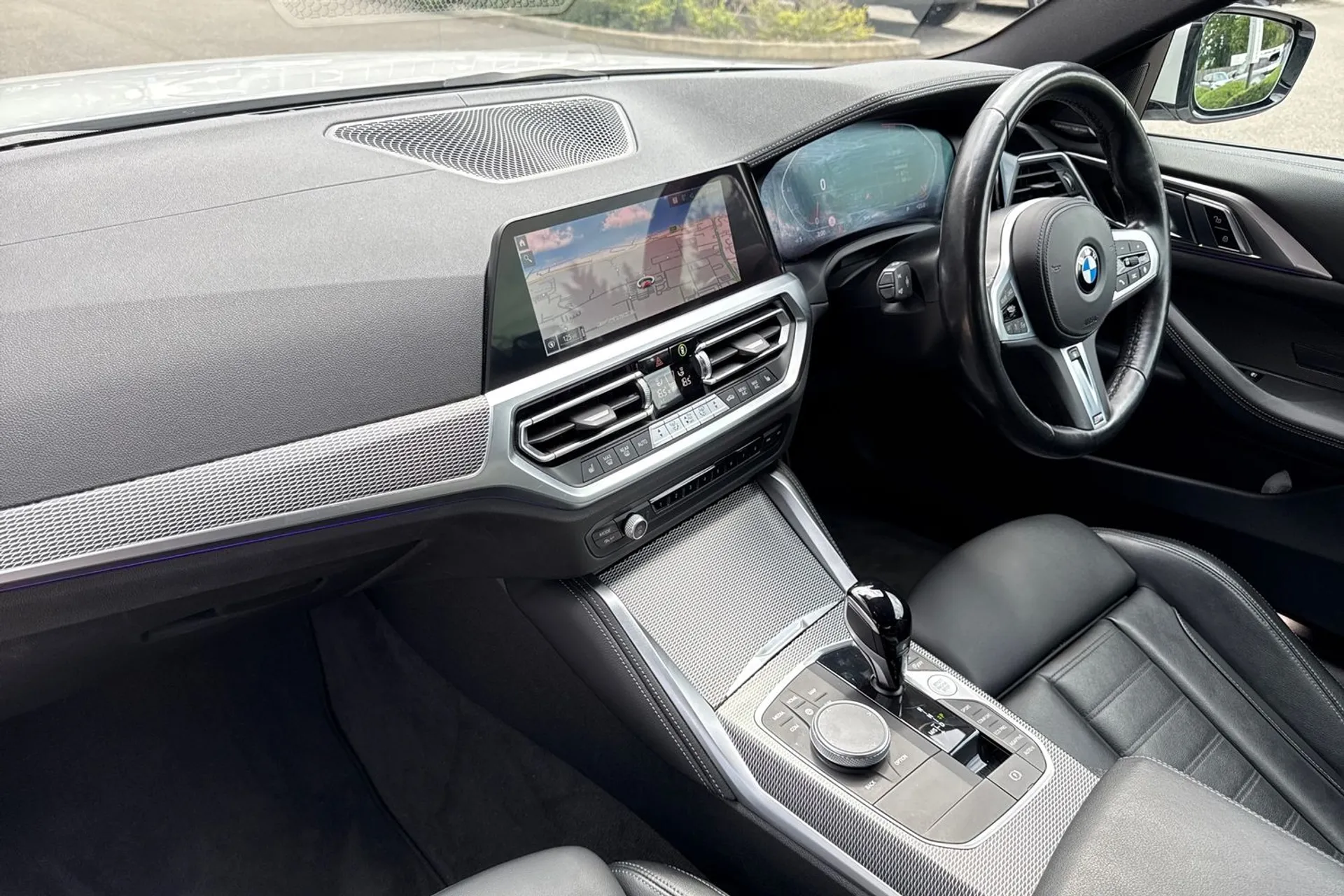 BMW 4 SERIES thumbnail image number 48