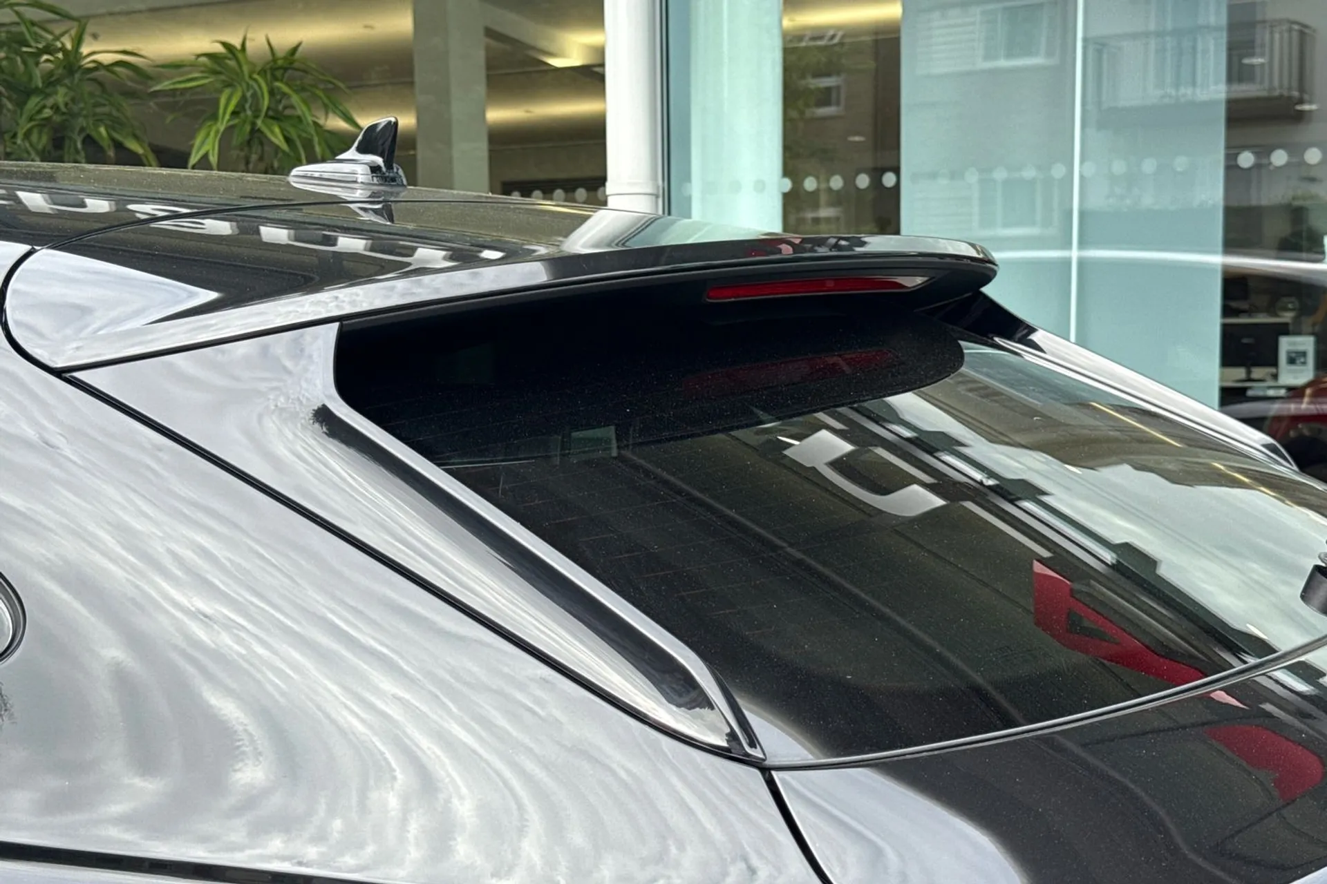 Audi Q3 thumbnail image number 14