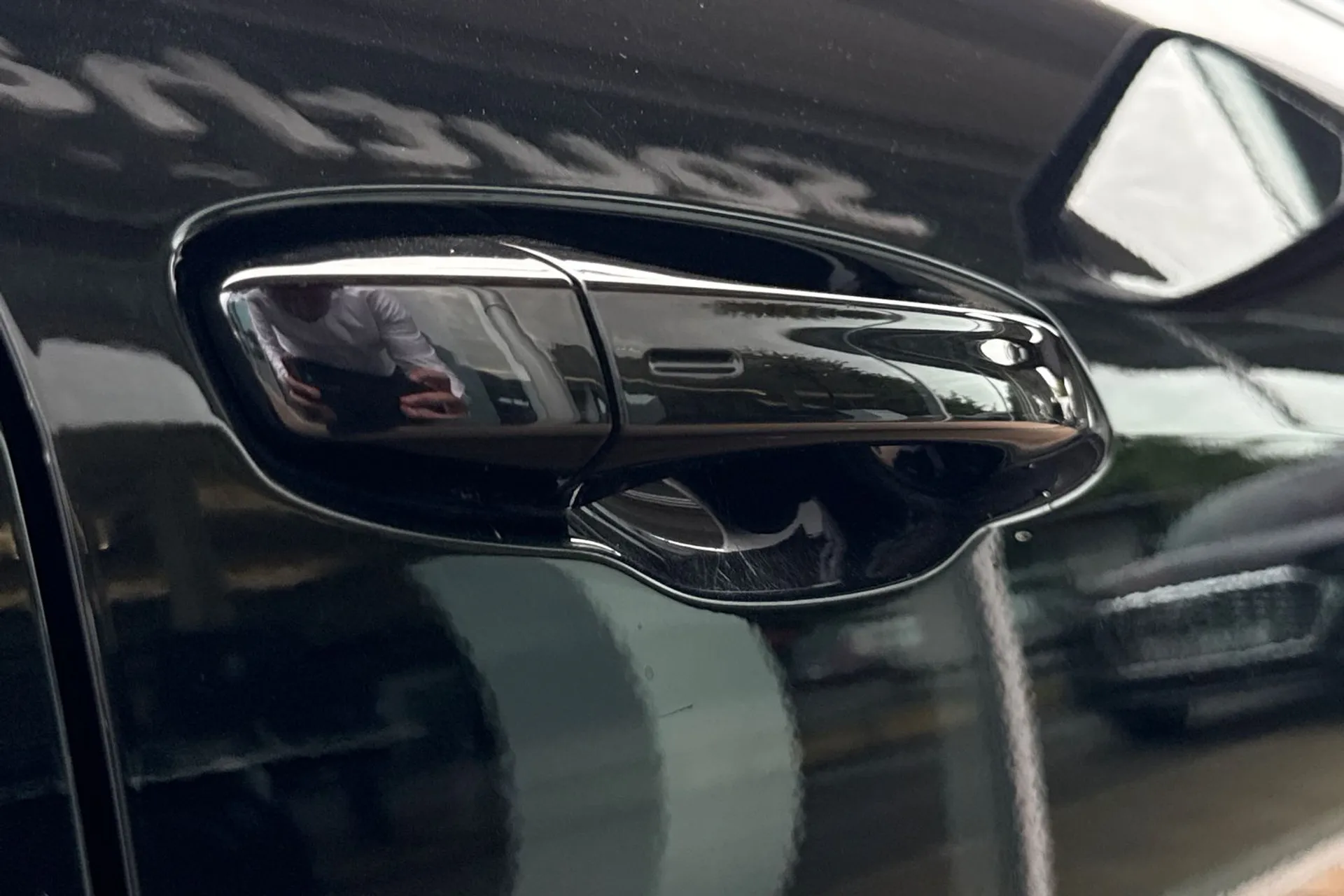Audi Q3 thumbnail image number 15