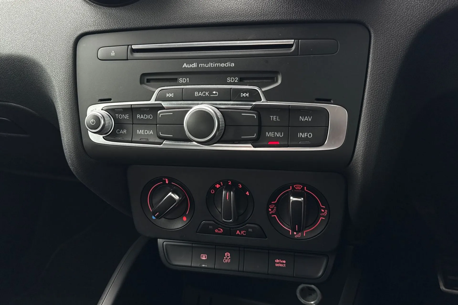 Audi A1 thumbnail image number 38
